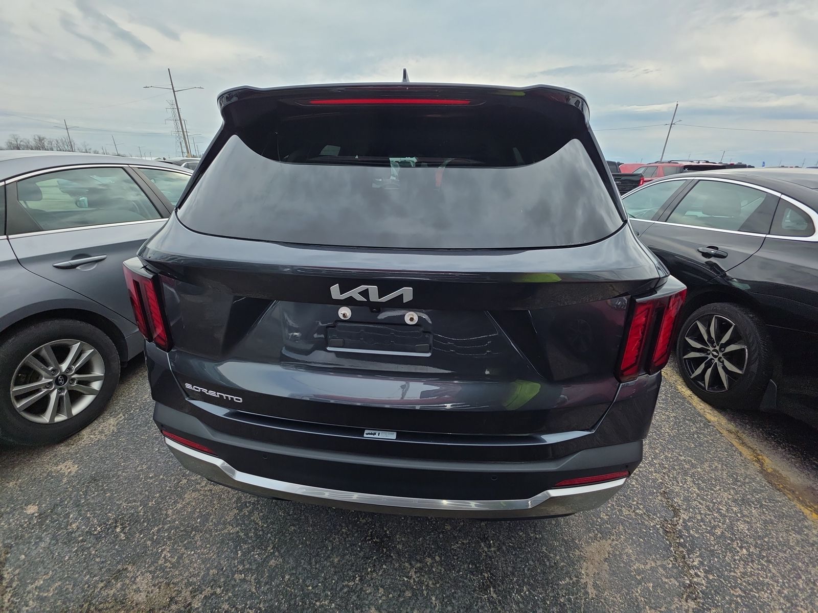 2024 Kia Sorento S FWD