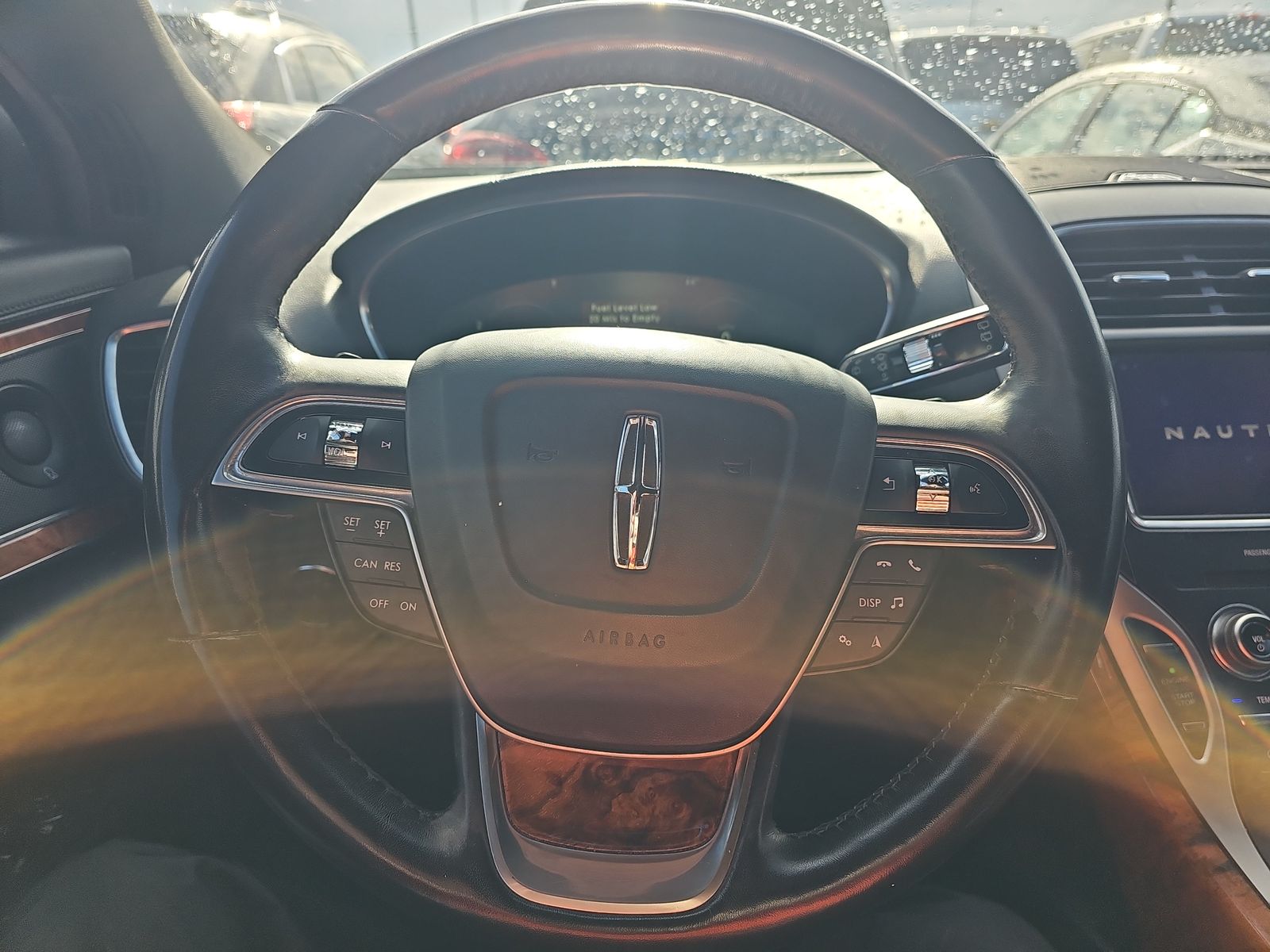 2019 Lincoln Nautilus Reserve AWD