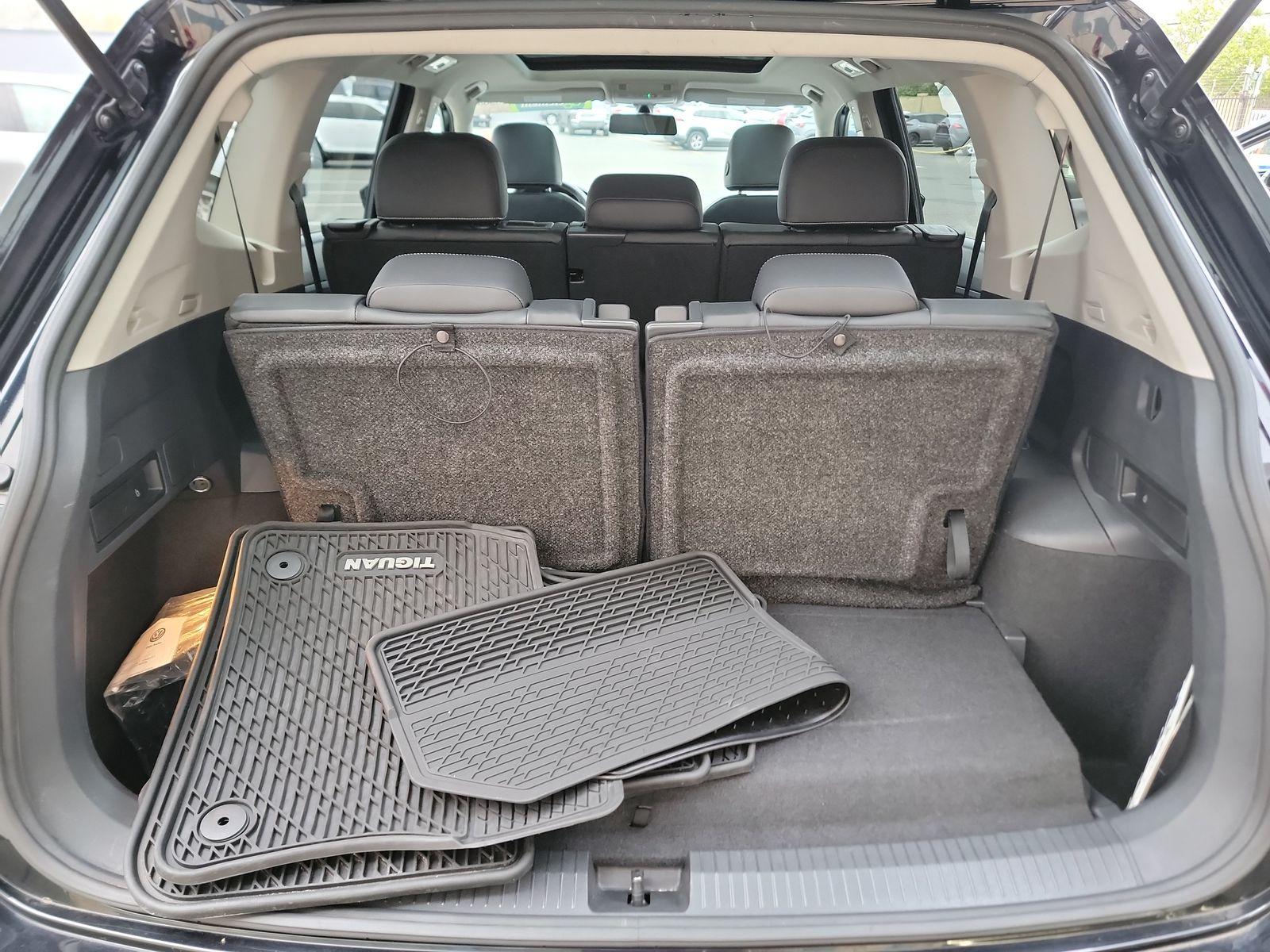 2021 Volkswagen Tiguan 2.0T SE FWD