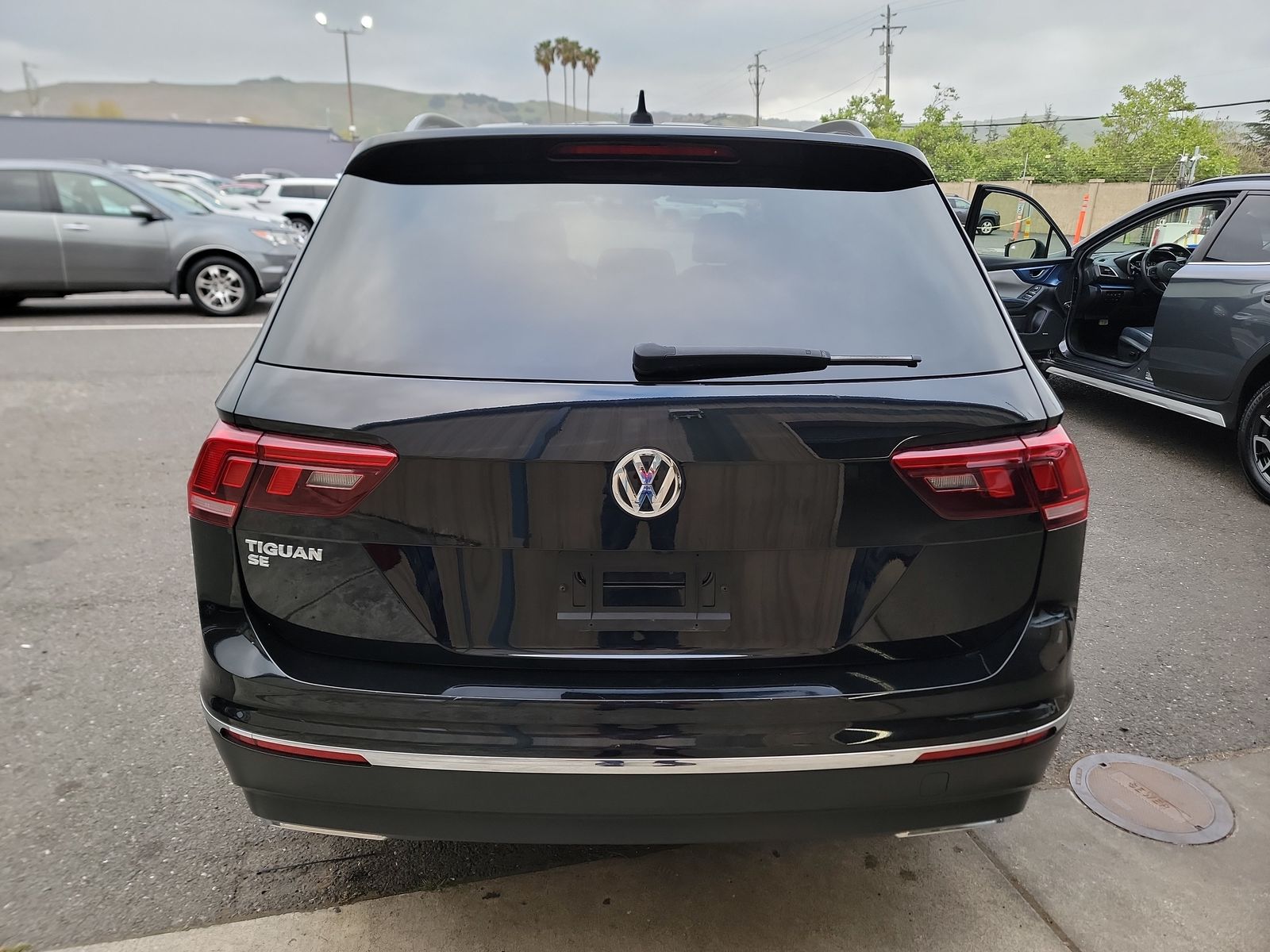2021 Volkswagen Tiguan 2.0T SE FWD