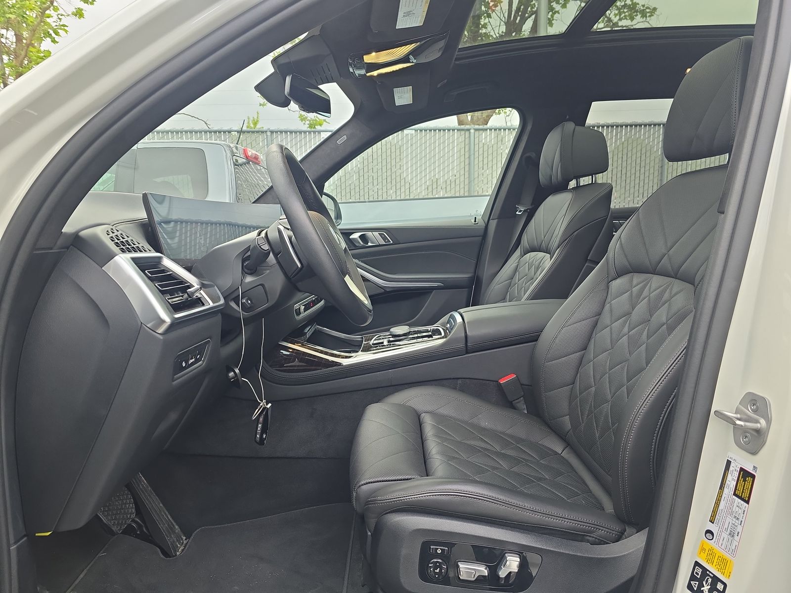 2024 BMW X7 xDrive40i AWD