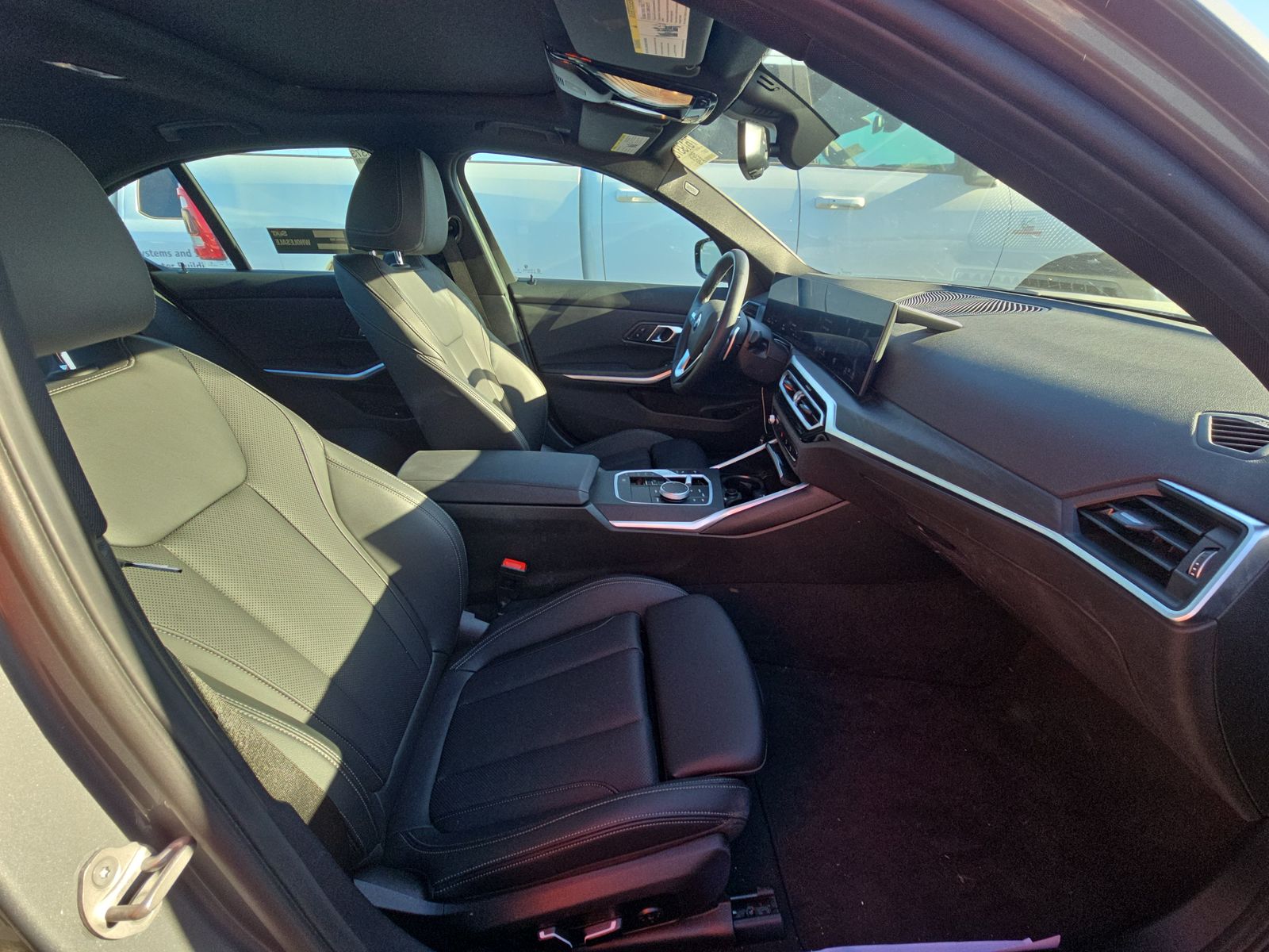 2024 BMW 3 Series 330i RWD