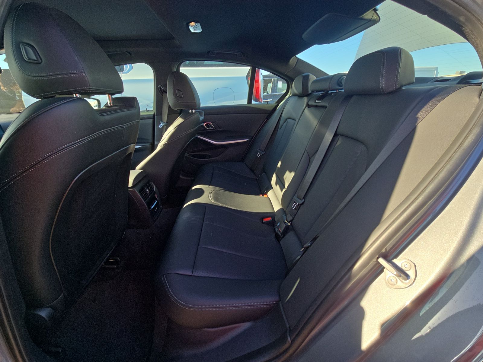 2024 BMW 3 Series 330i RWD