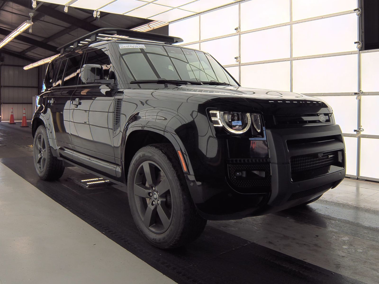 2022 Land Rover Defender 110 X-Dynamic HSE AWD