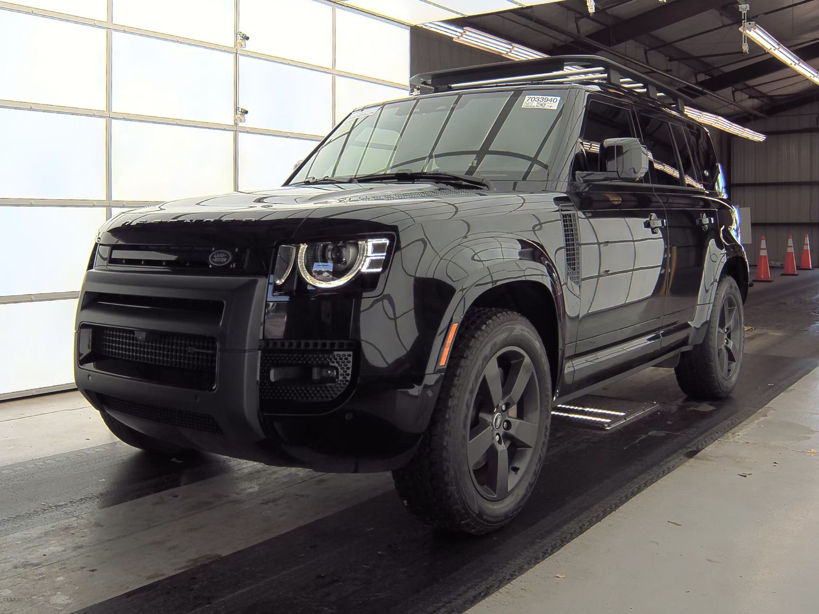 2022 Land Rover Defender 110 X-Dynamic HSE AWD