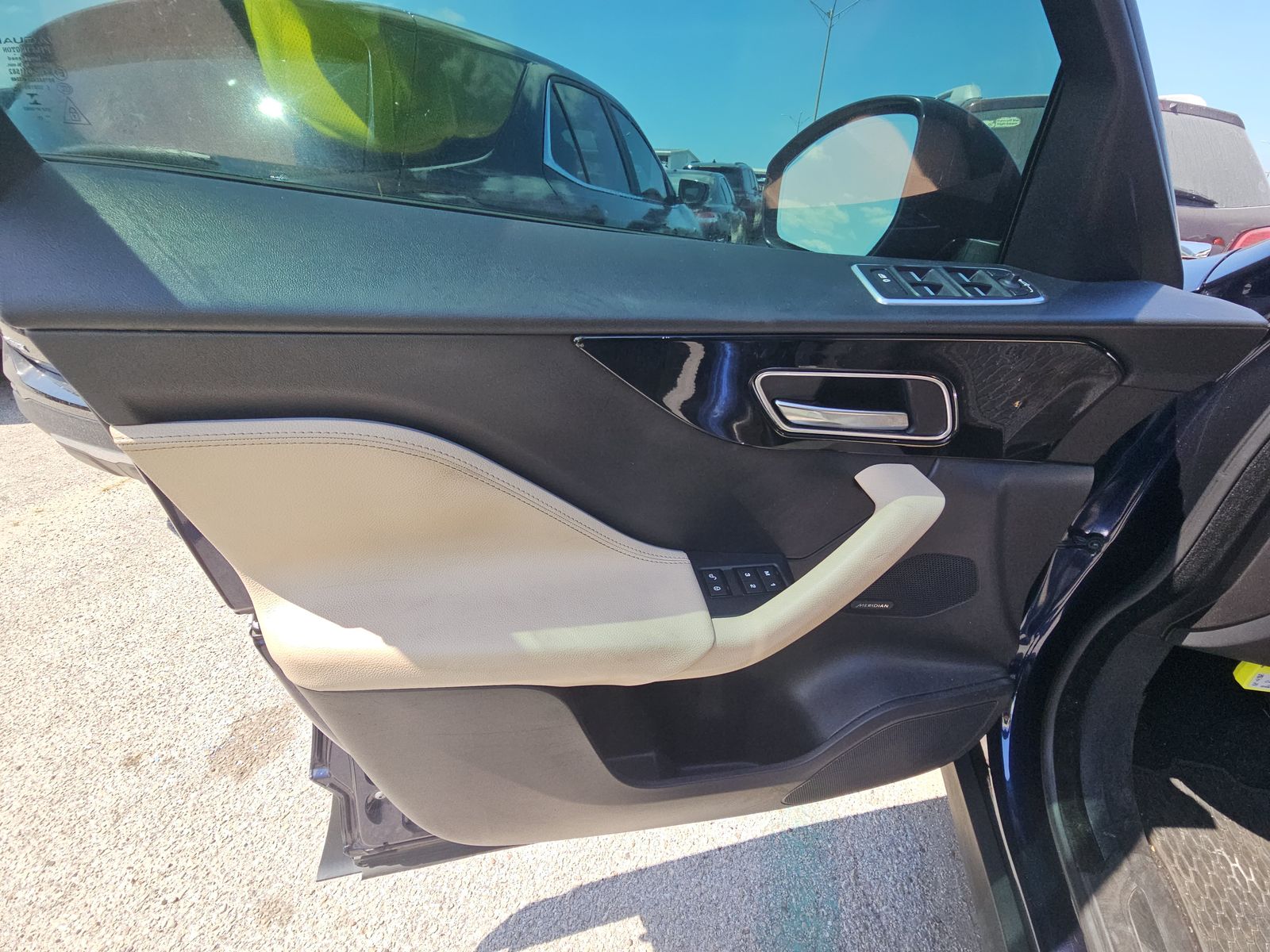 2018 Jaguar F-PACE 25t Premium AWD
