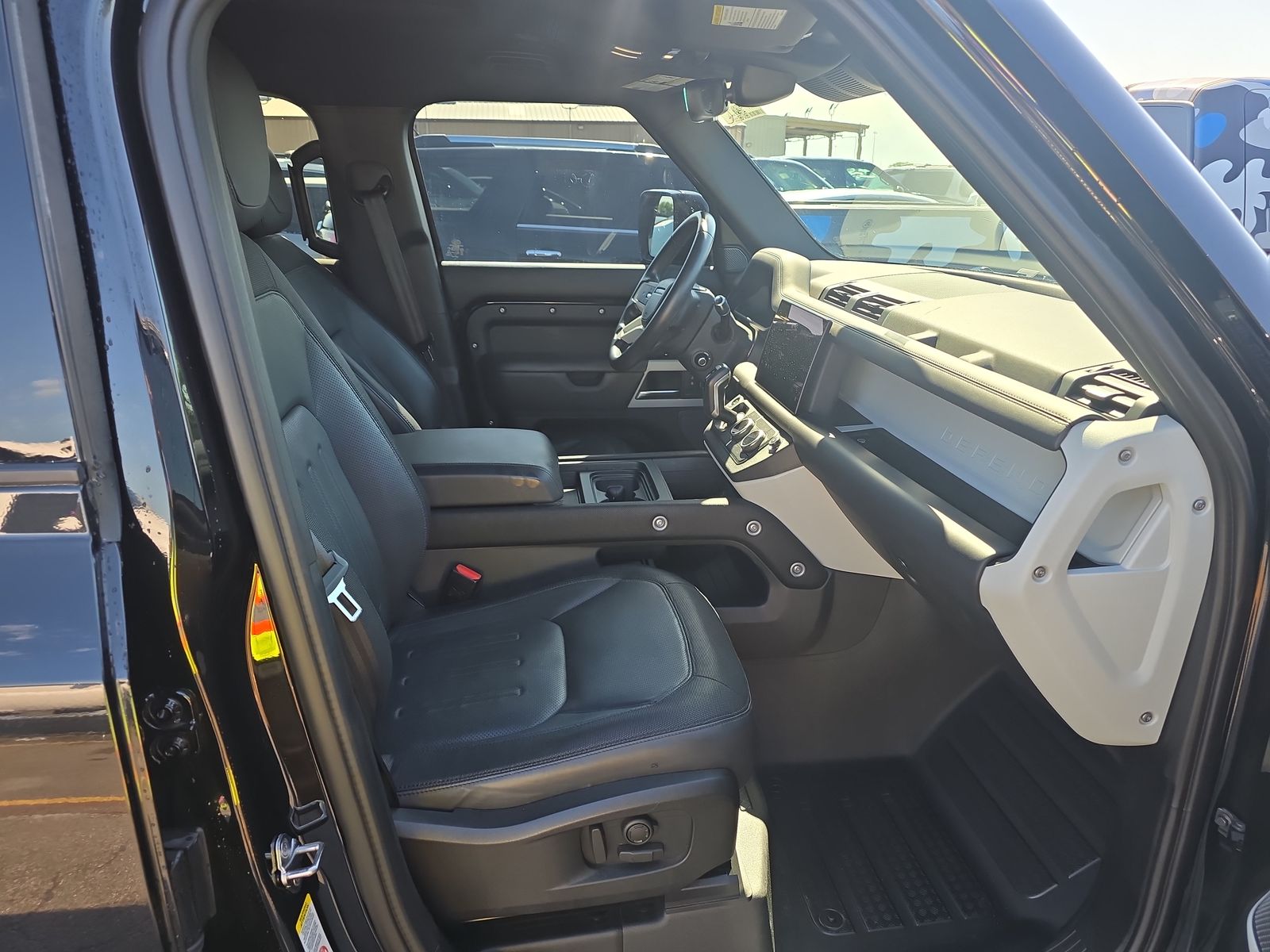 2022 Land Rover Defender 110 X-Dynamic HSE AWD