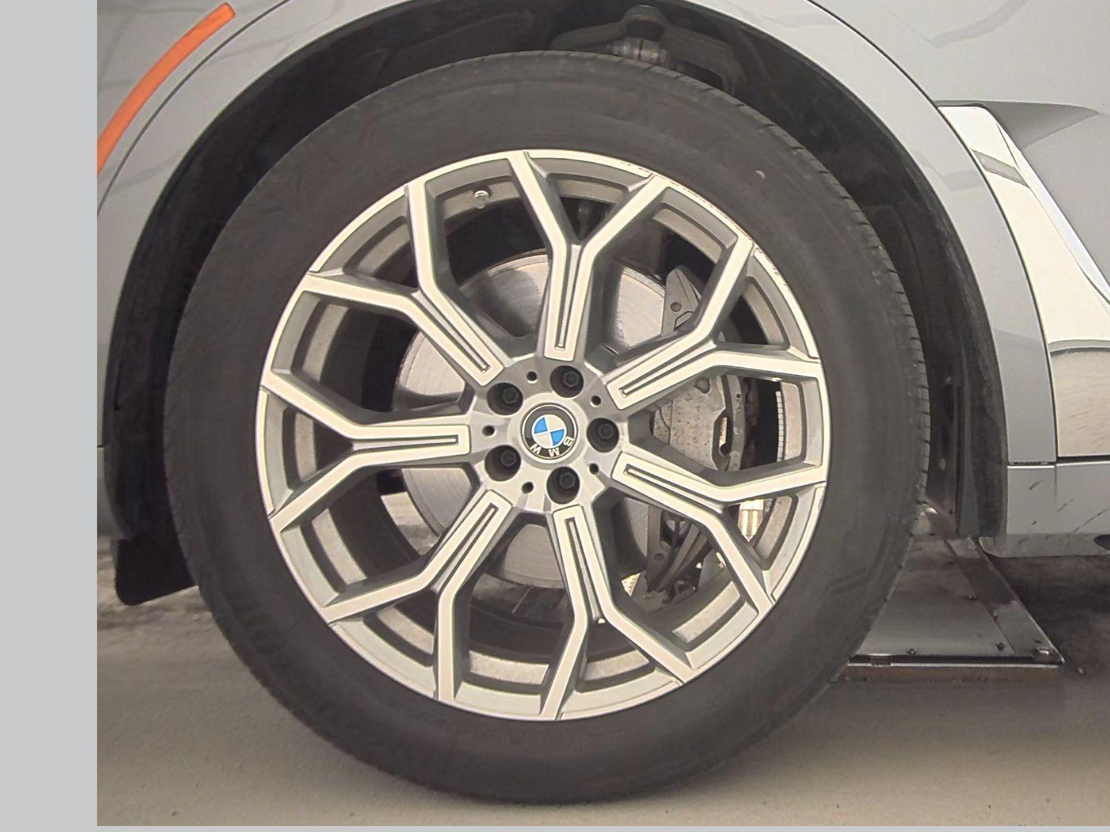 2025 BMW X7 xDrive40i AWD