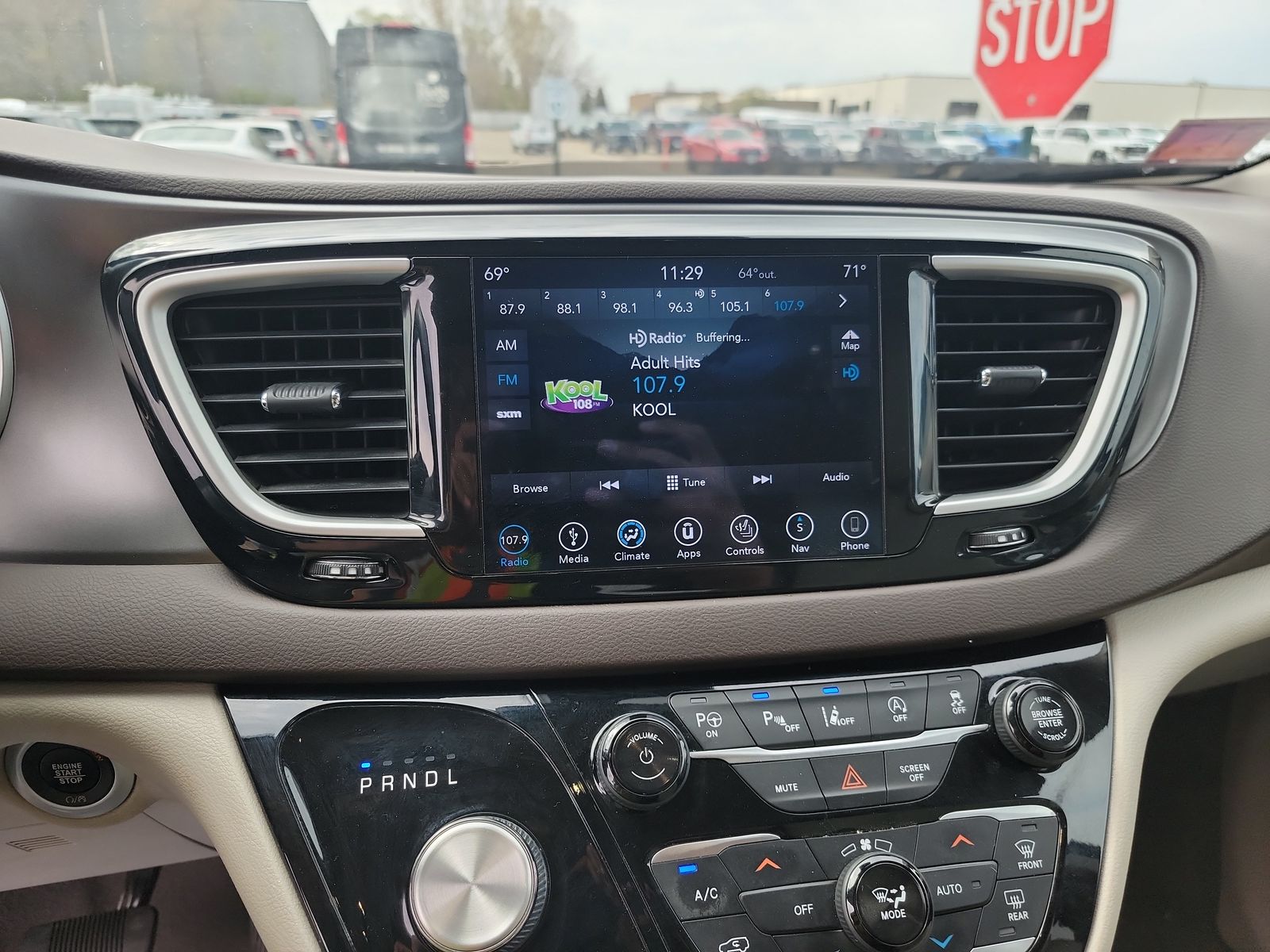 2019 Chrysler Pacifica Touring L FWD