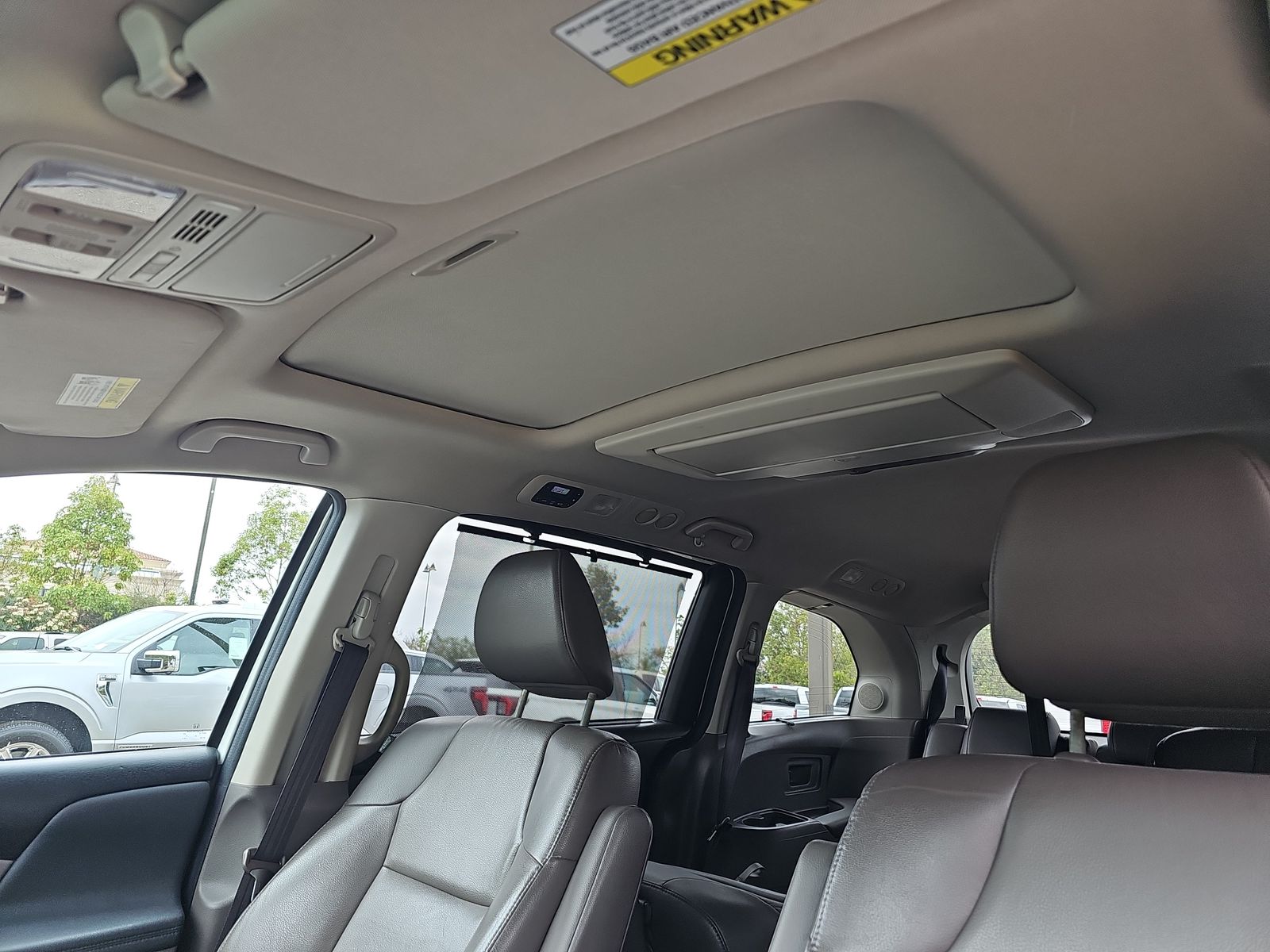 2014 Honda Odyssey Touring Elite FWD