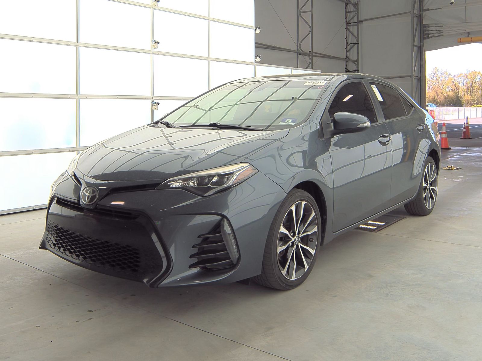 2017 Toyota Corolla SE FWD