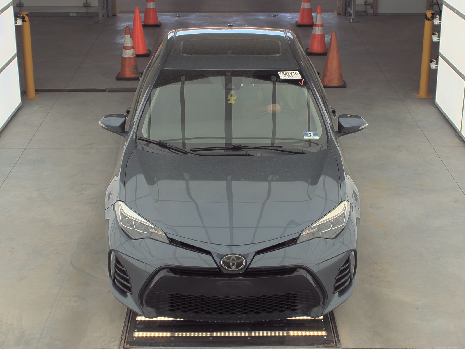 2017 Toyota Corolla SE FWD