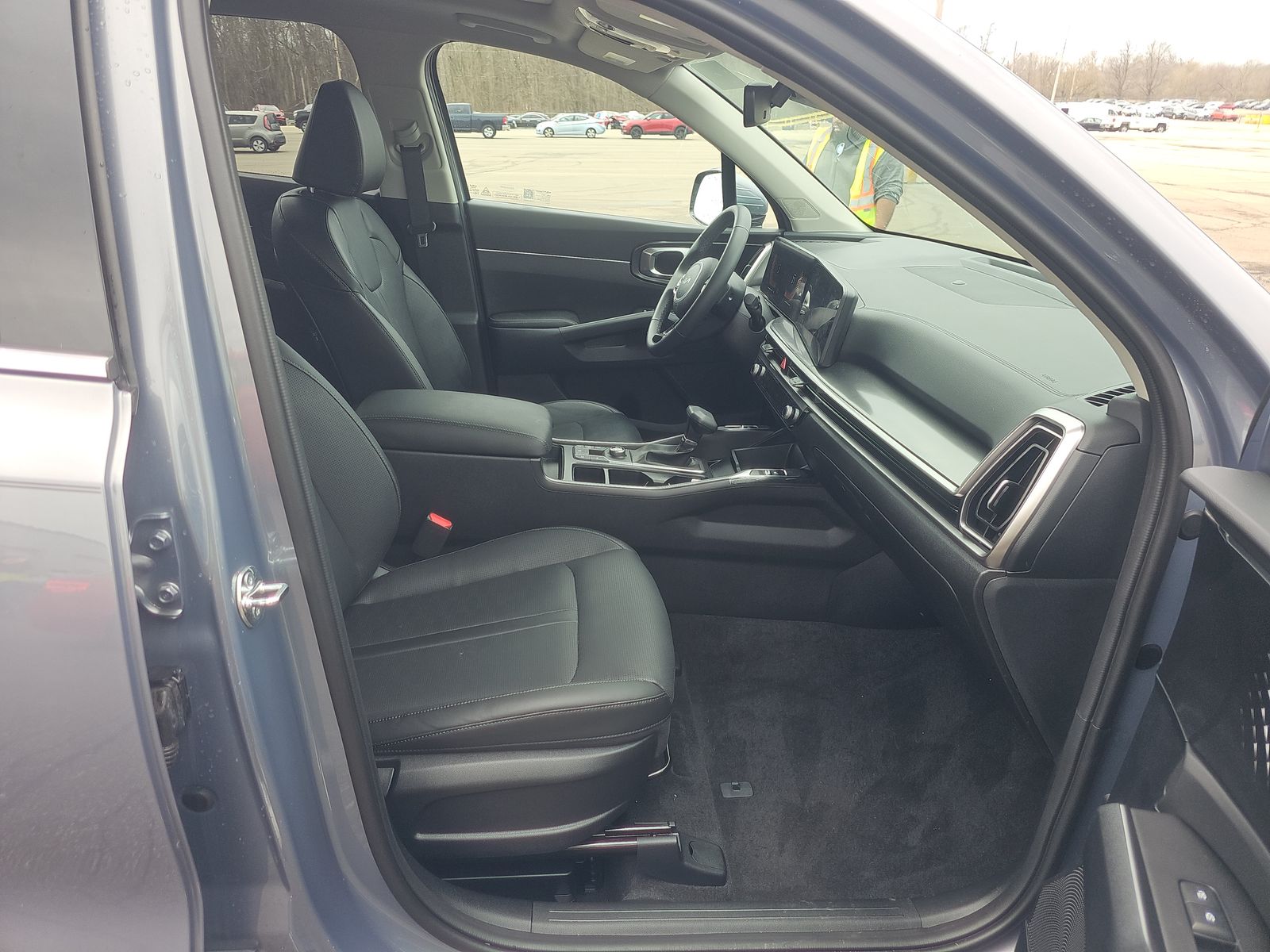 2024 Kia Sorento S FWD