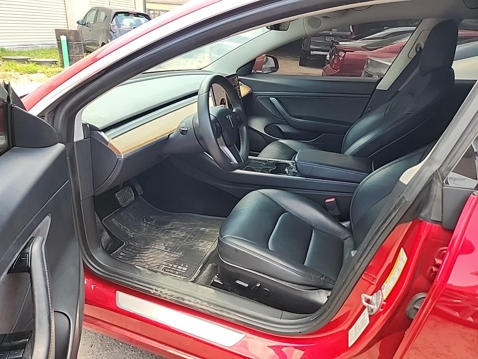 2020 Tesla Model 3 Standard Range RWD