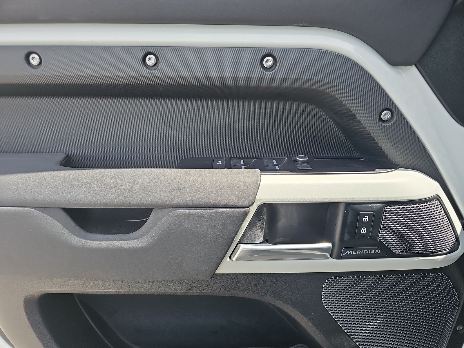 2020 Land Rover Defender 110 S AWD