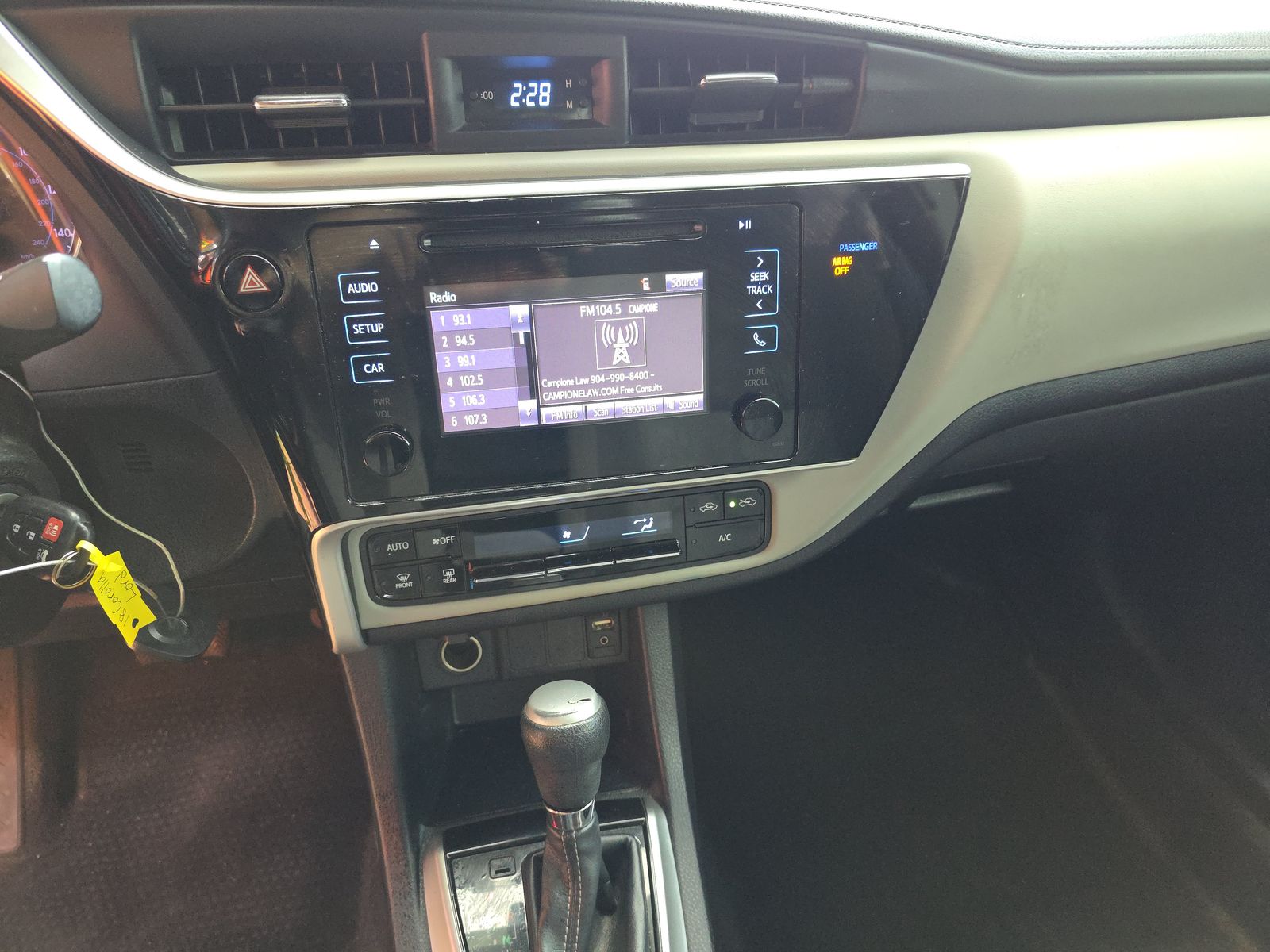 2018 Toyota Corolla LE FWD