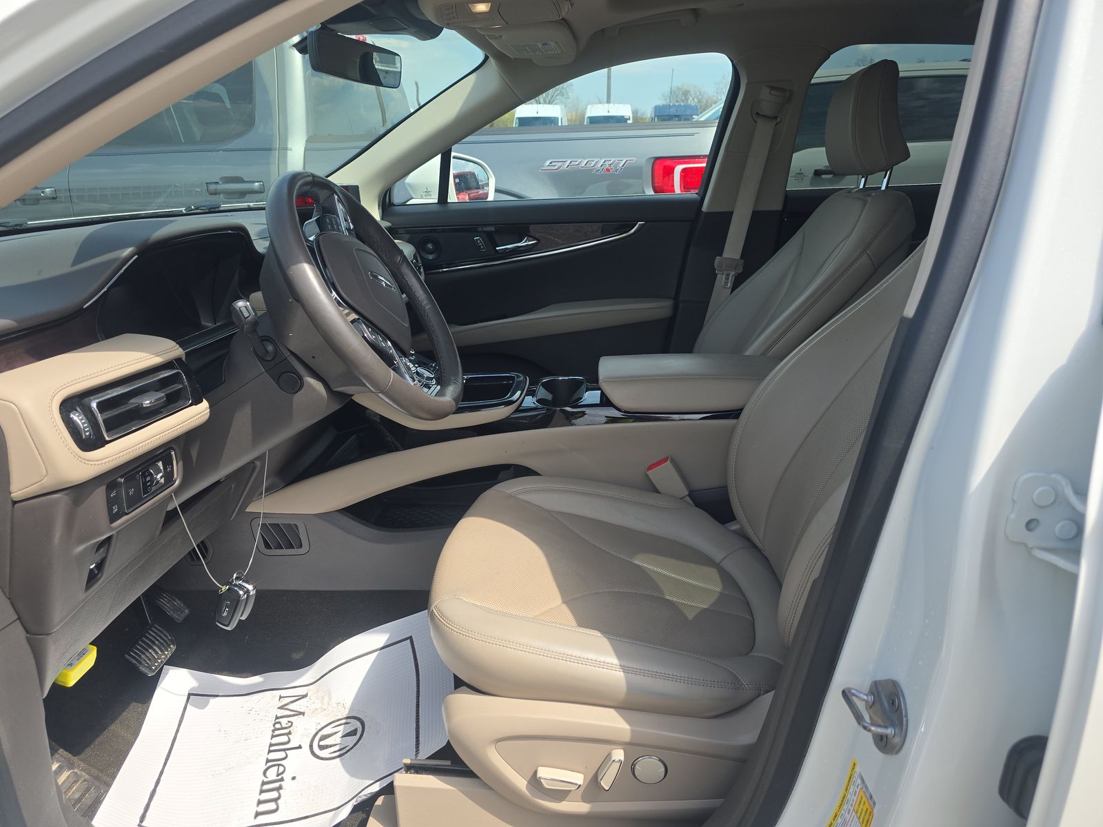 2022 Lincoln Nautilus Reserve AWD