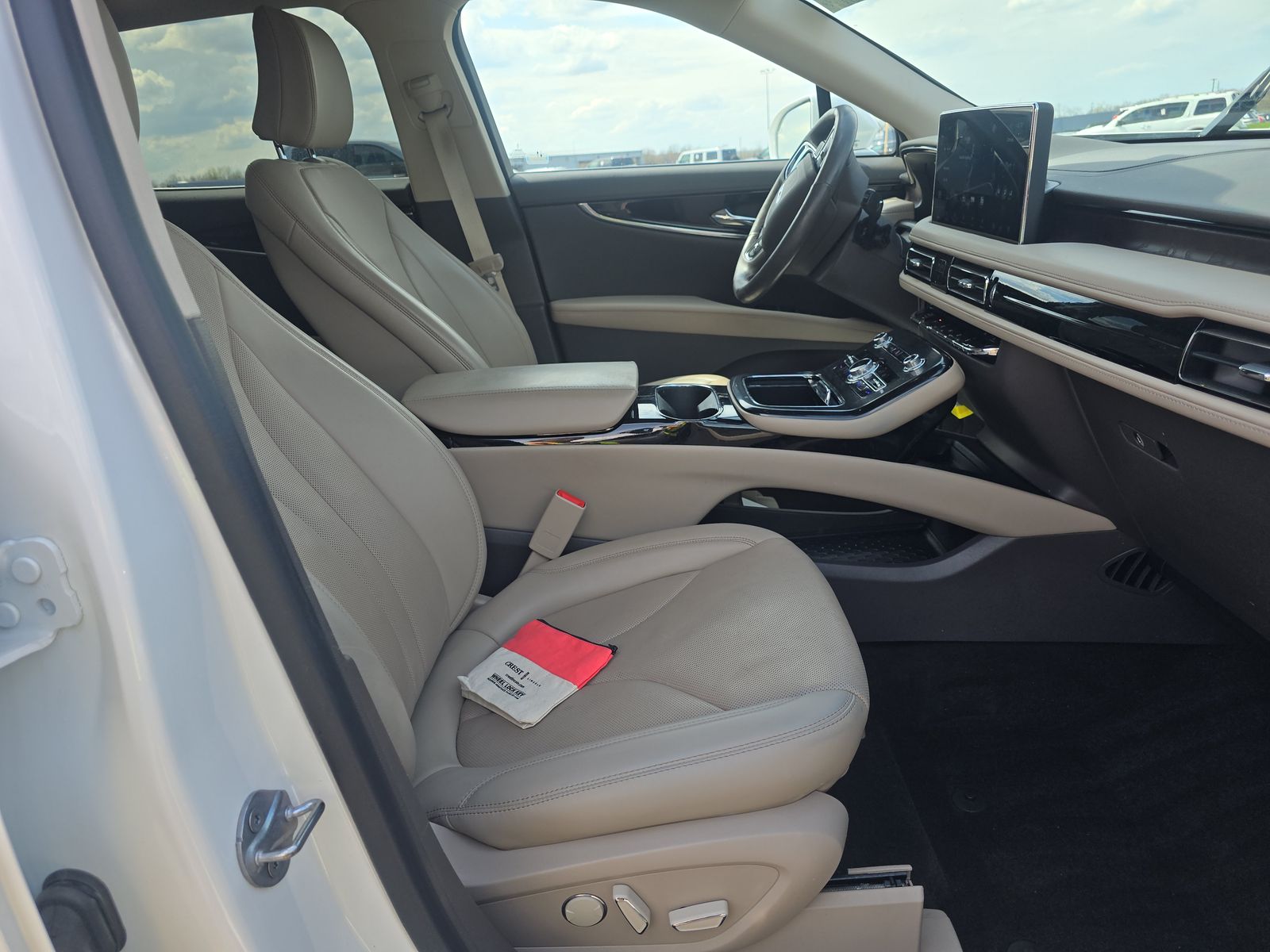 2022 Lincoln Nautilus Reserve AWD