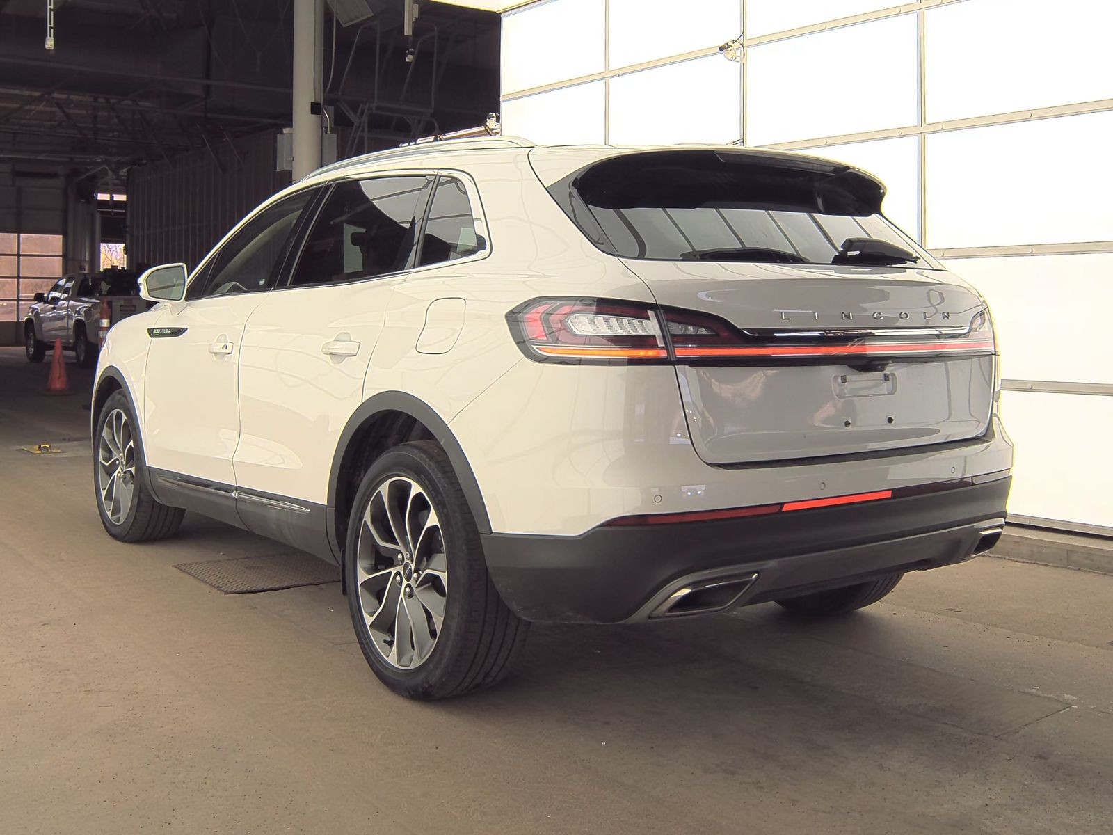 2022 Lincoln Nautilus Reserve AWD
