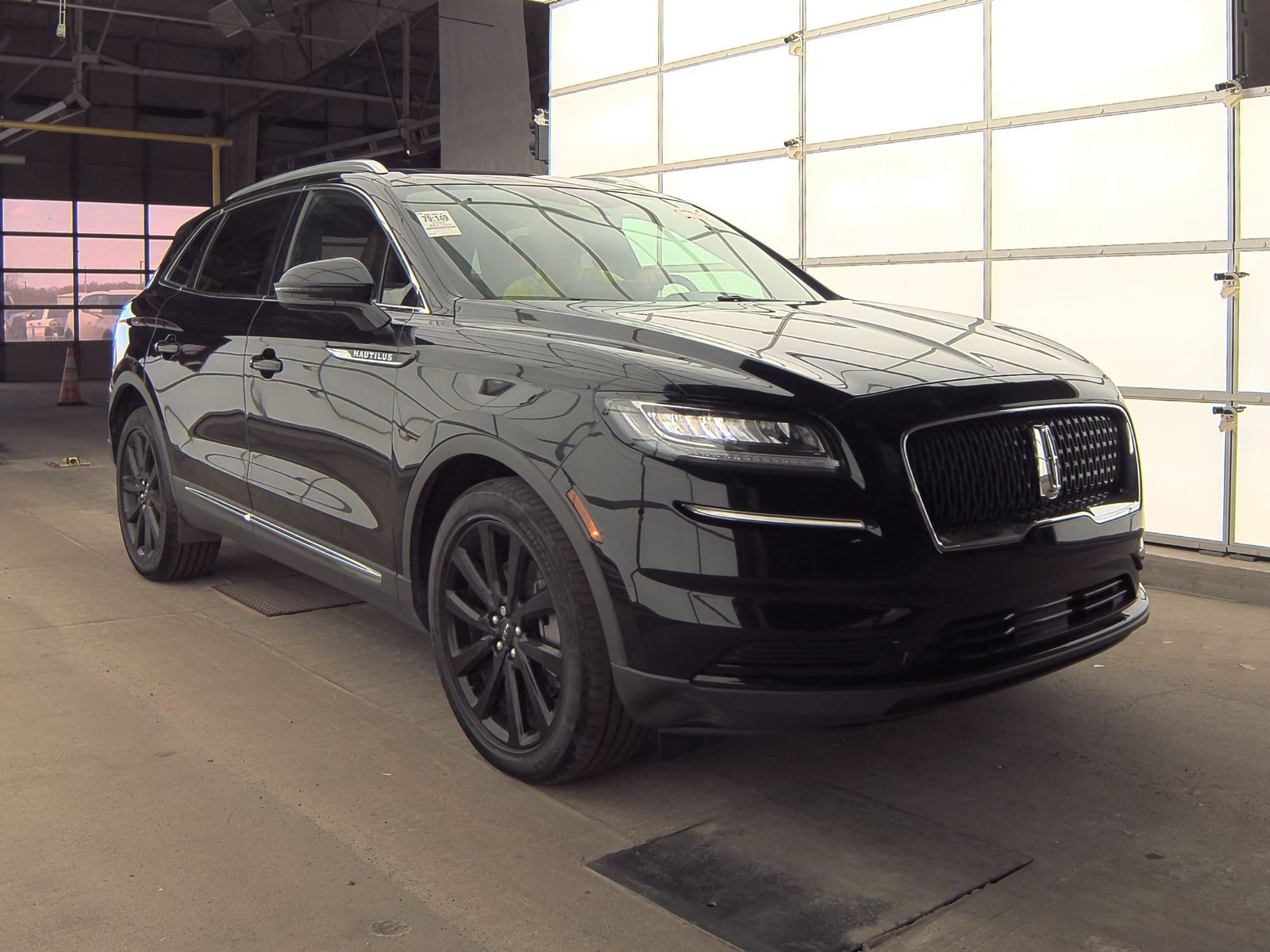 2022 Lincoln Nautilus Reserve AWD