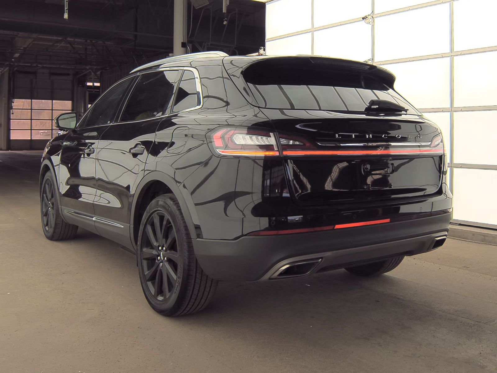 2022 Lincoln Nautilus Reserve AWD