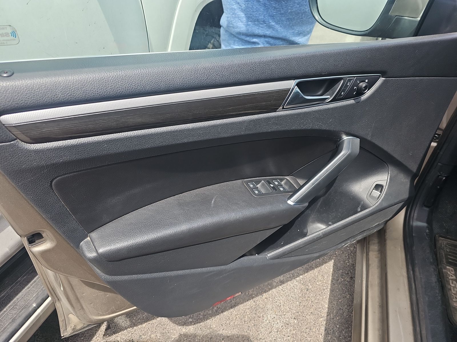2016 Volkswagen Passat 1.8T SE FWD