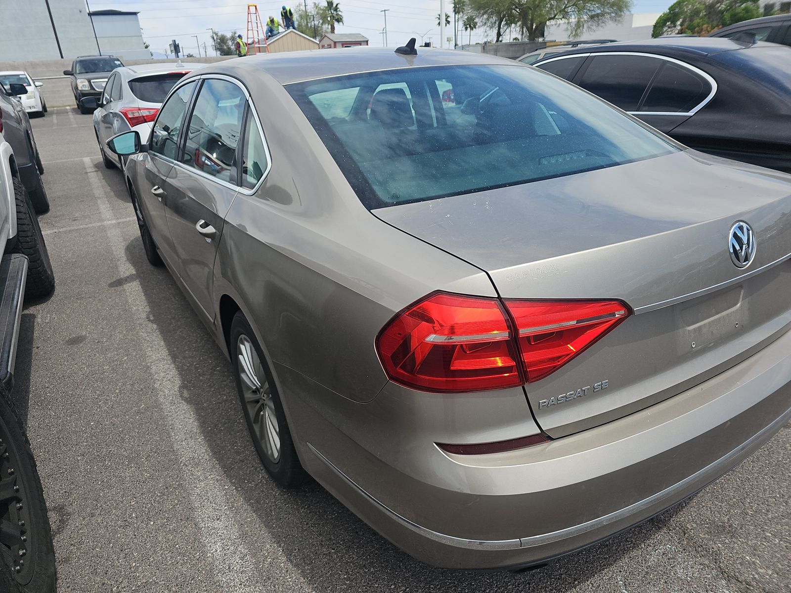 2016 Volkswagen Passat 1.8T SE FWD