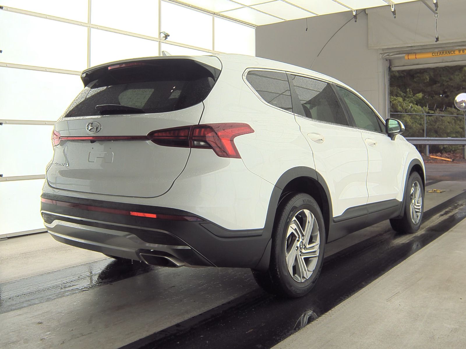 2022 Hyundai Santa Fe SE FWD