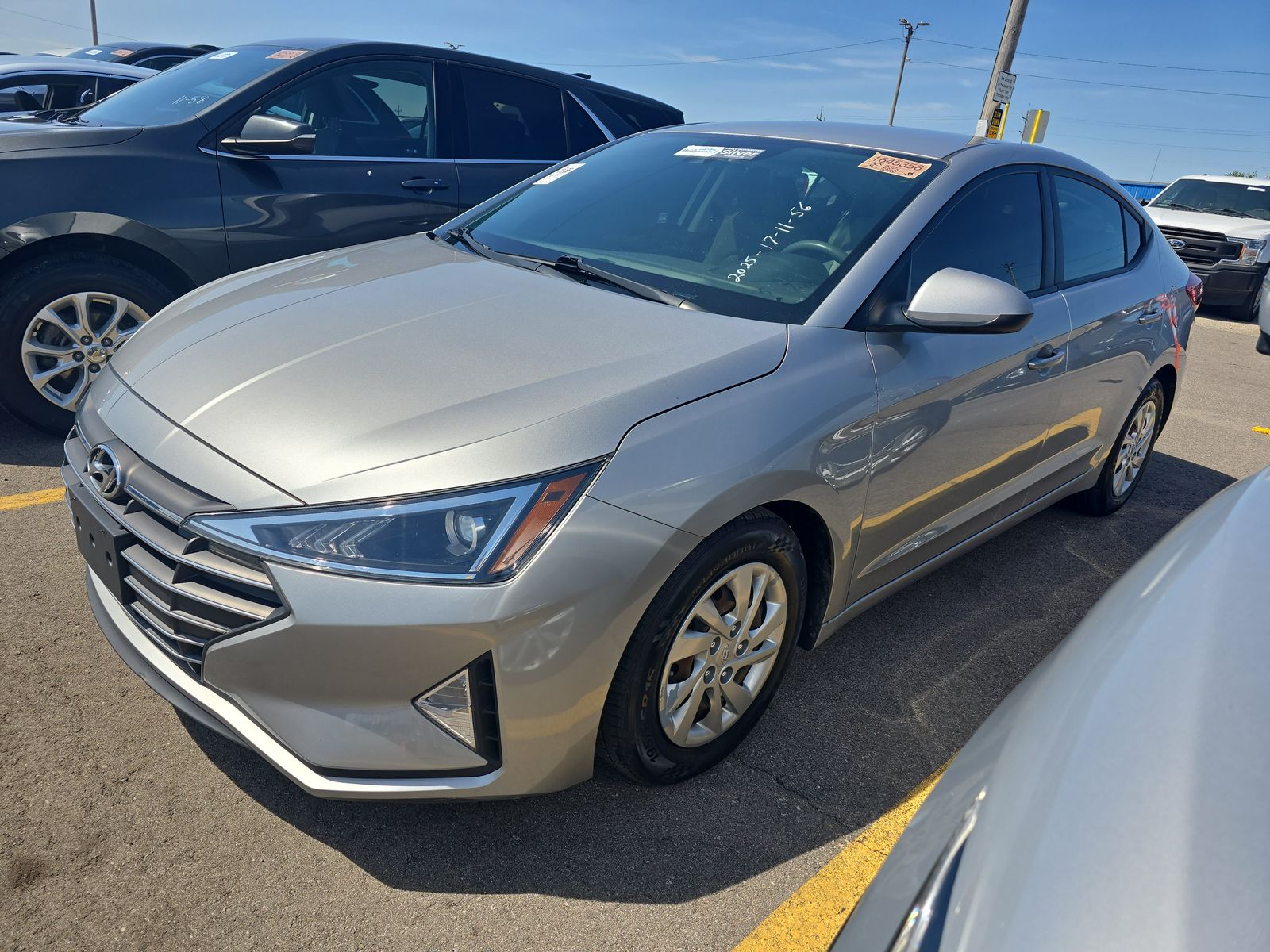 2020 Hyundai Elantra SE FWD