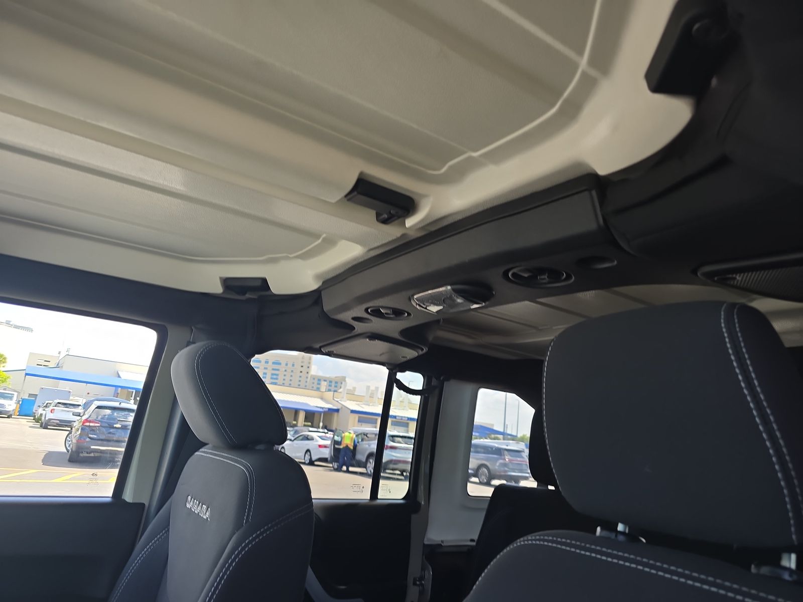 2018 Jeep Wrangler JK Unlimited Sahara AWD