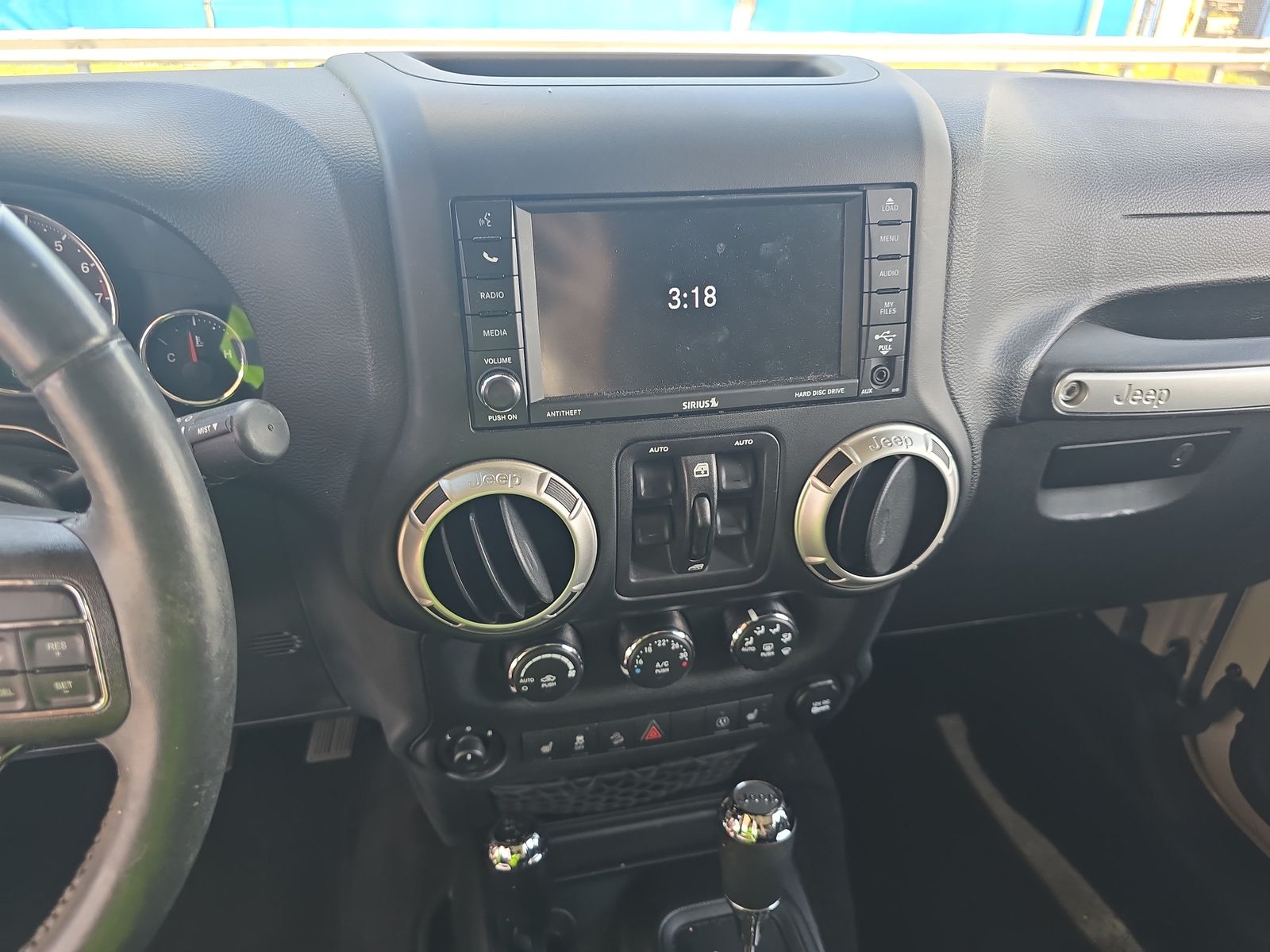 2018 Jeep Wrangler JK Unlimited Sahara AWD