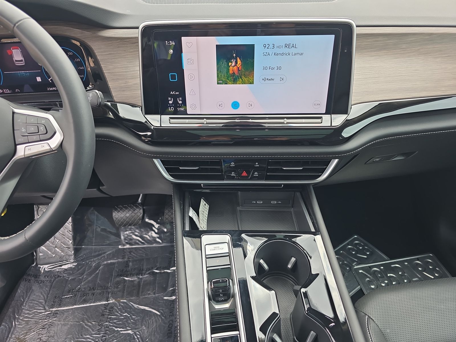 2024 Volkswagen Atlas 2.0T SEL AWD
