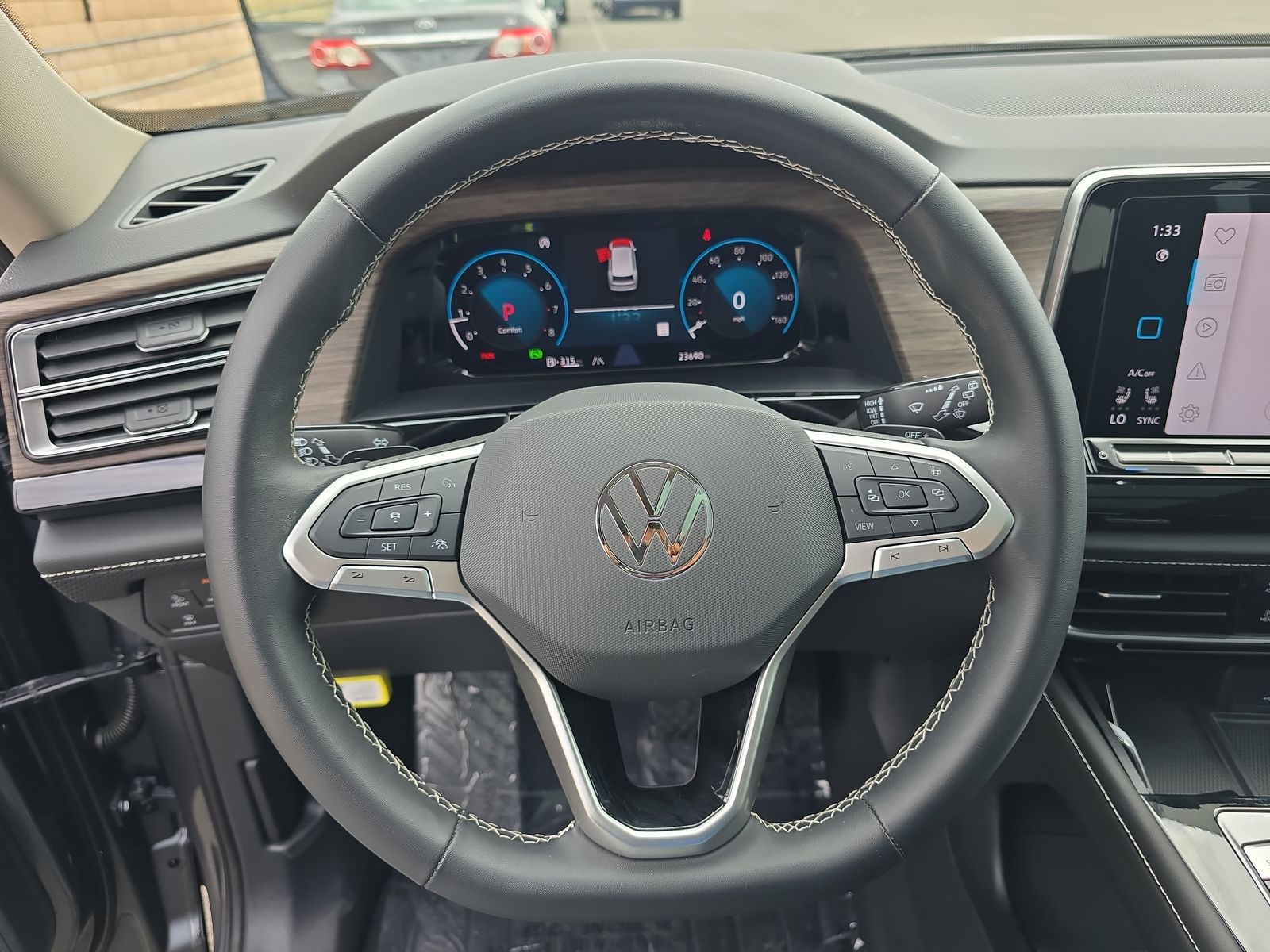 2024 Volkswagen Atlas 2.0T SEL AWD