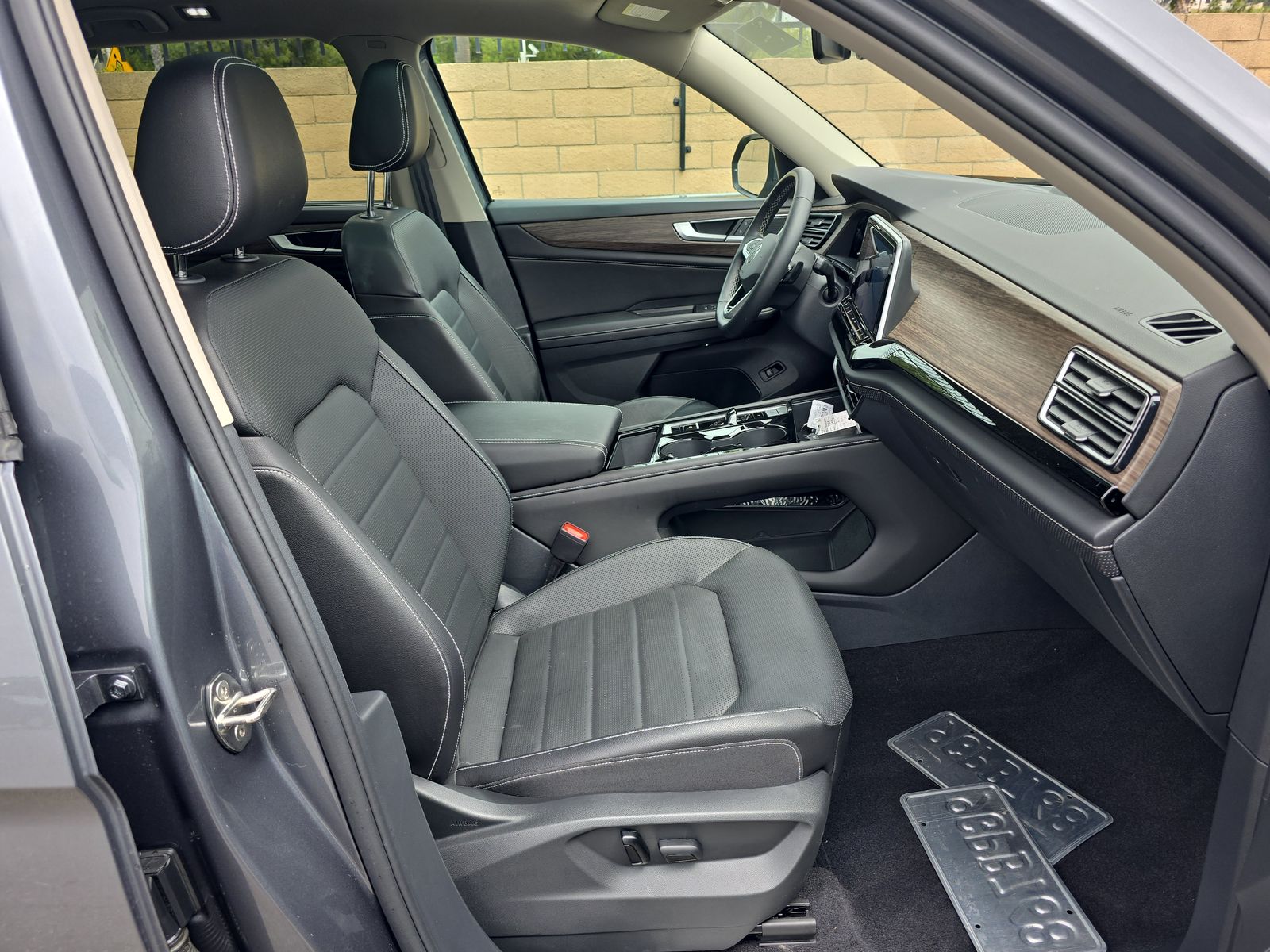 2024 Volkswagen Atlas 2.0T SEL AWD