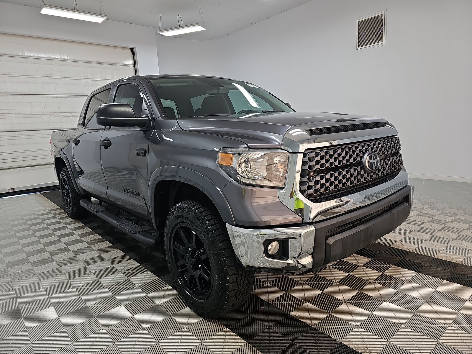 2021 Toyota Tundra SR5 RWD