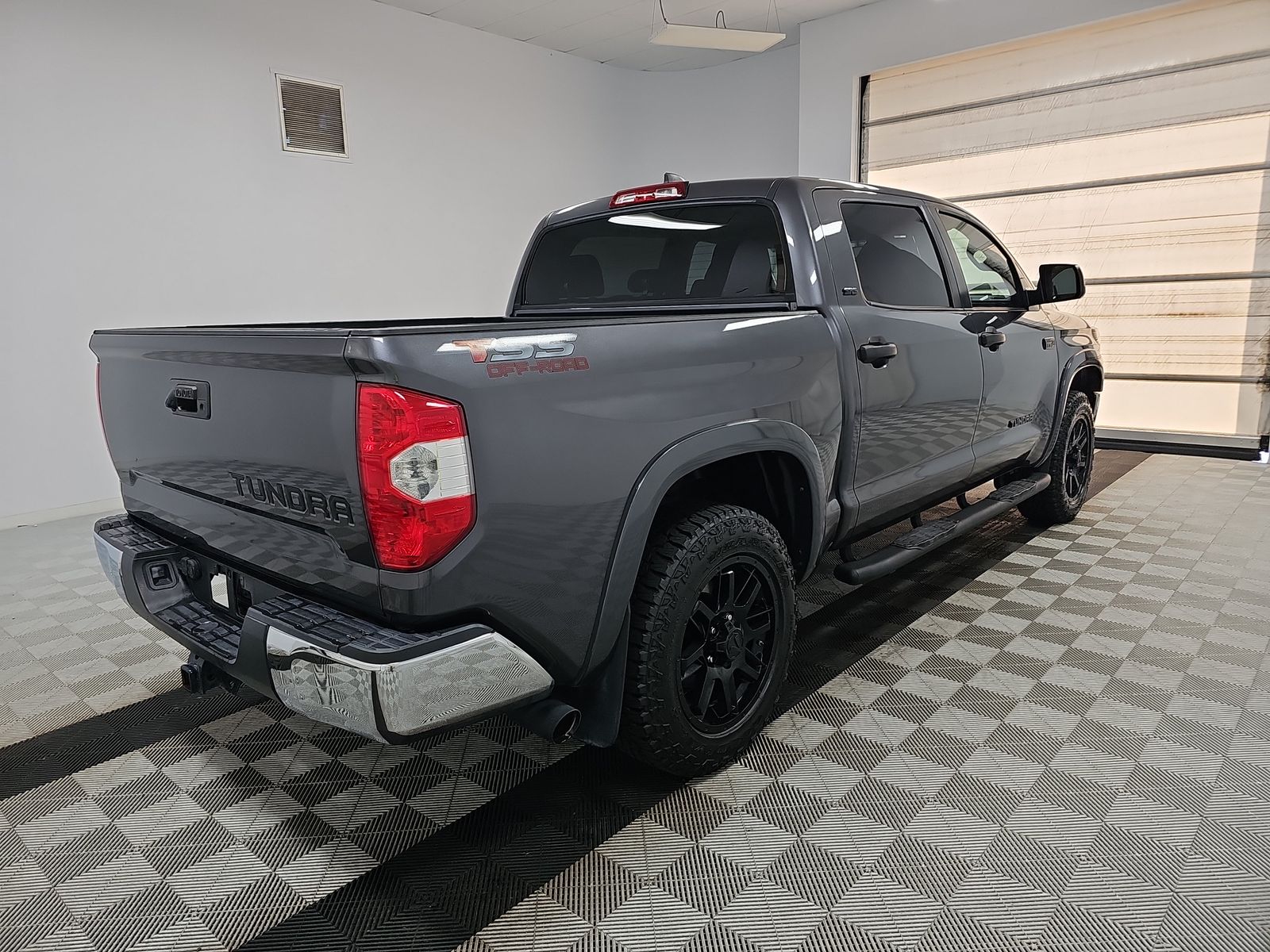 2021 Toyota Tundra SR5 RWD