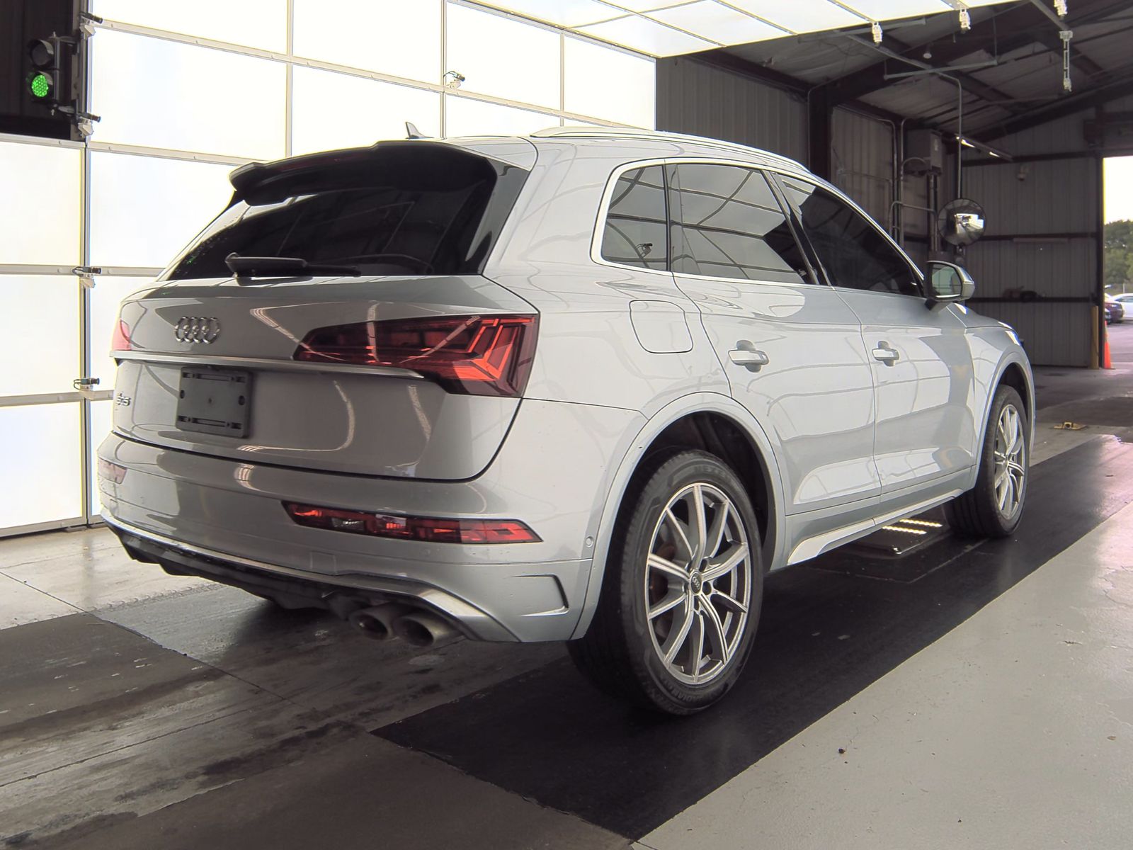 2022 Audi SQ5 Prestige AWD