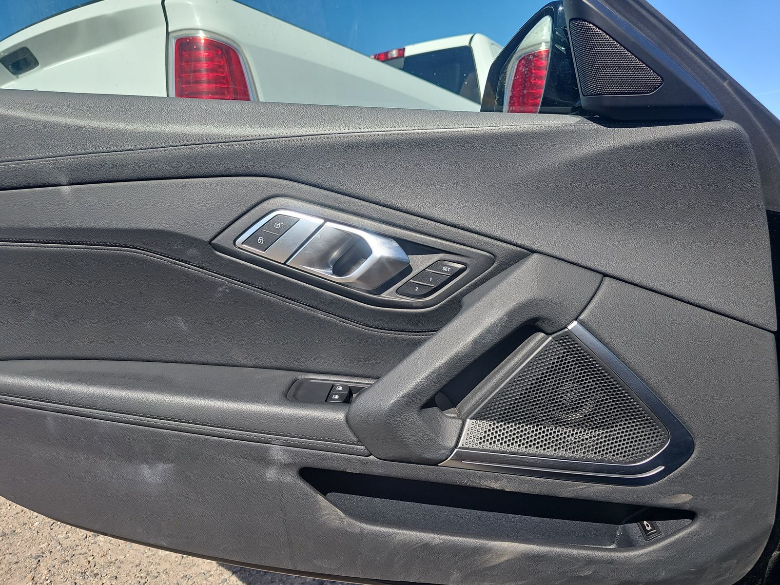 2025 BMW Z4 sDrive30i RWD