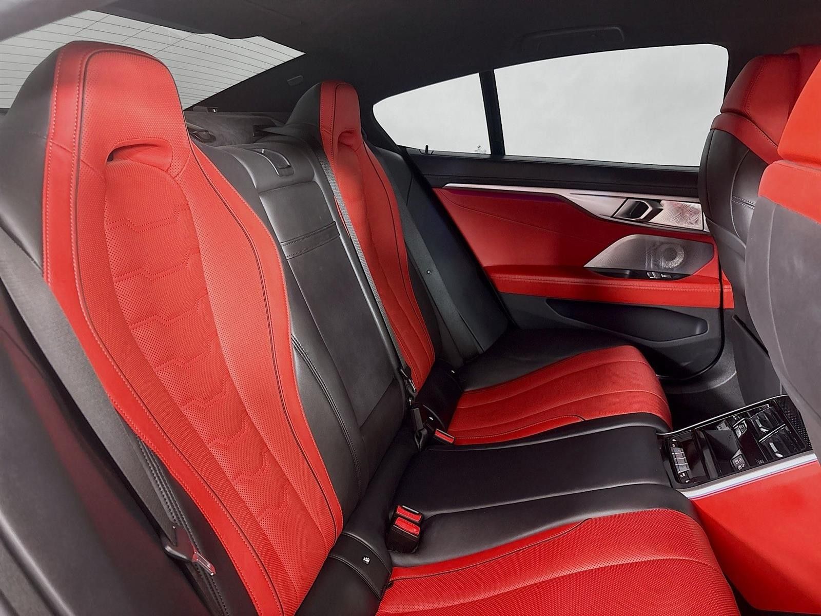2023 BMW 8 Series ALPINA B8 xDrive AWD
