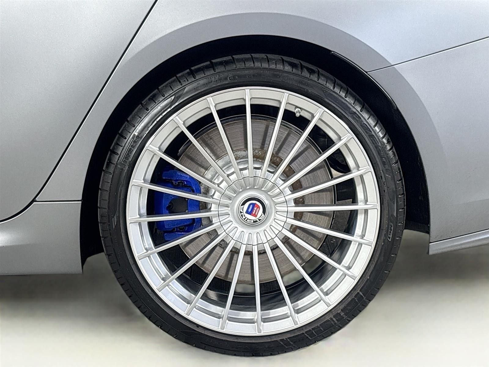 2023 BMW 8 Series ALPINA B8 xDrive AWD