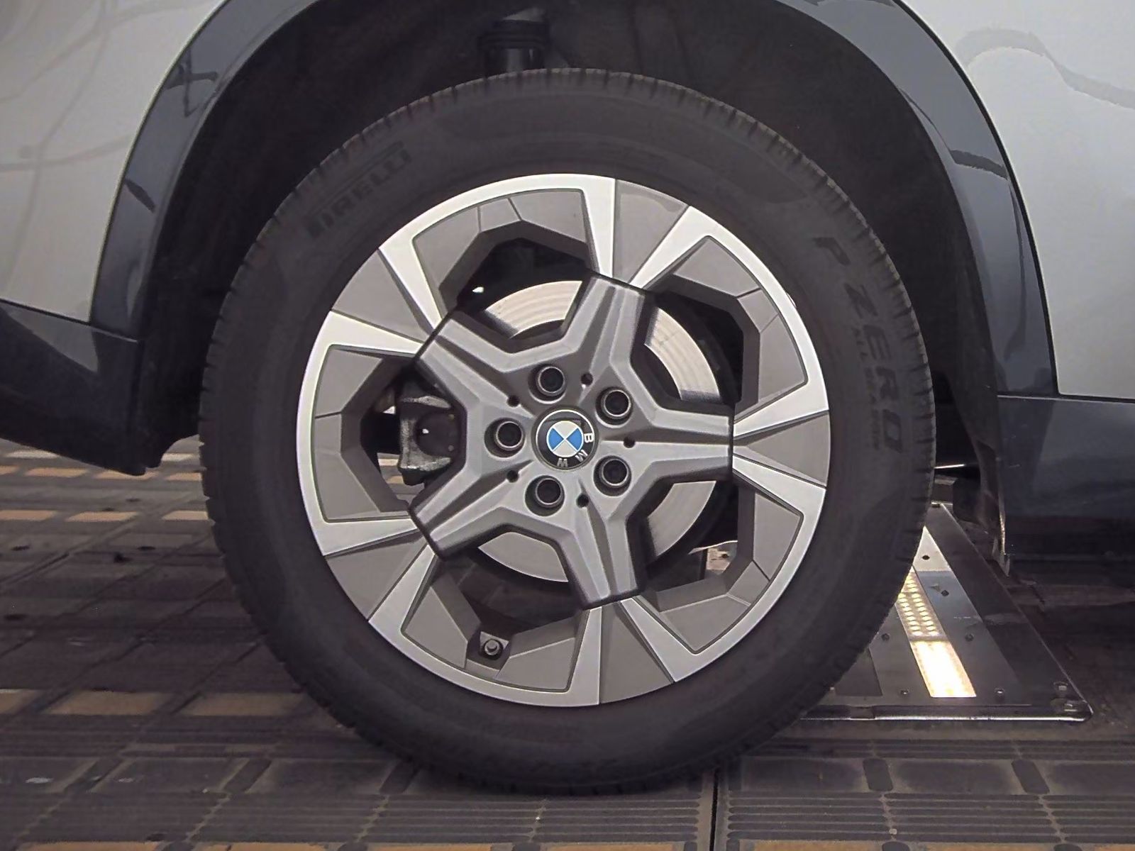 2025 BMW X1 xDrive28i AWD