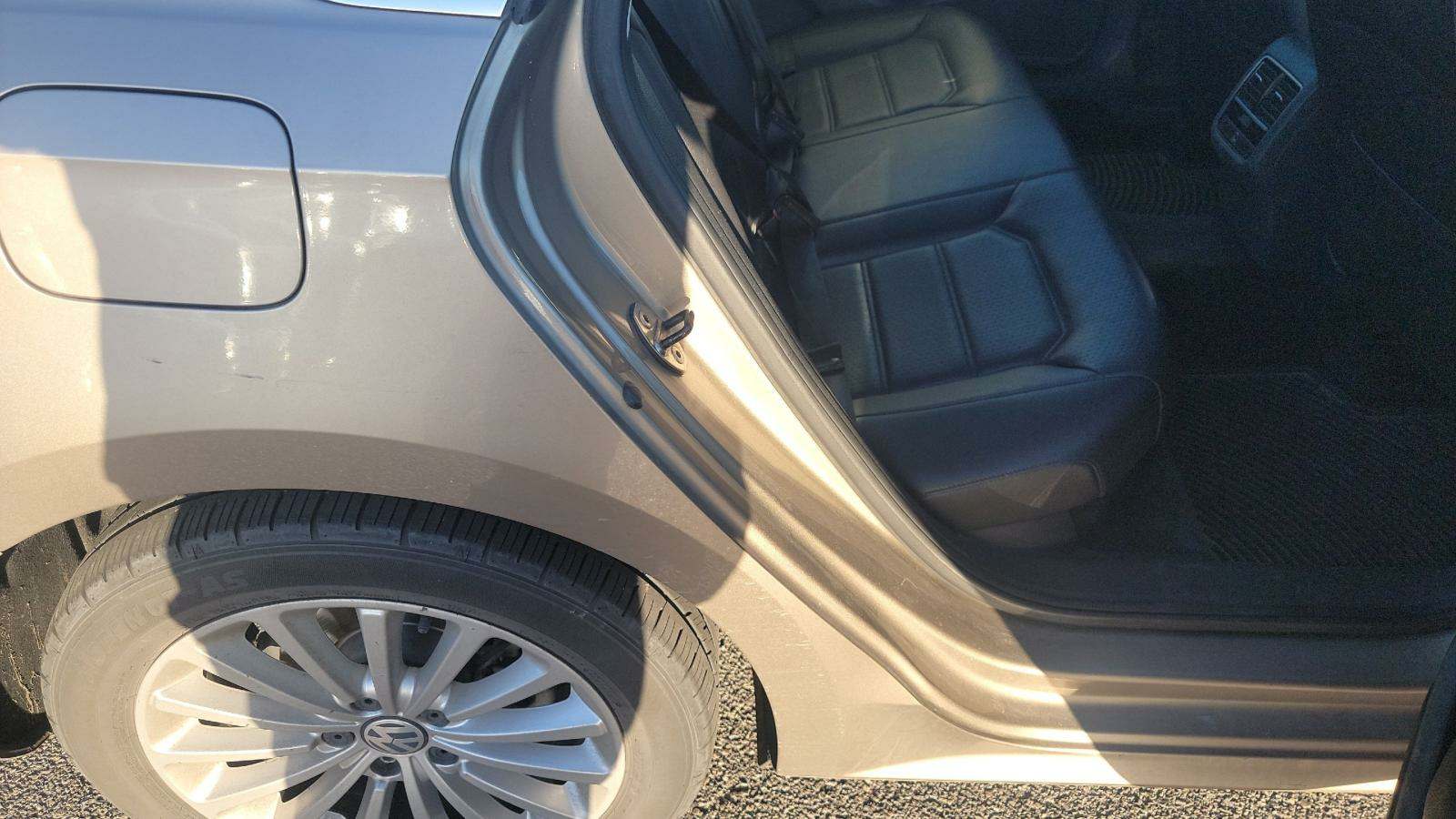 2016 Volkswagen Passat 1.8T SE FWD