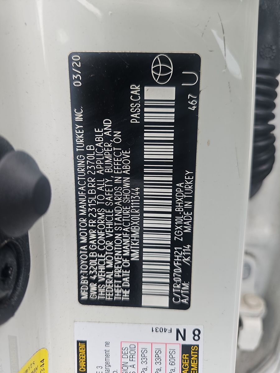 2020 Toyota C-HR LE FWD