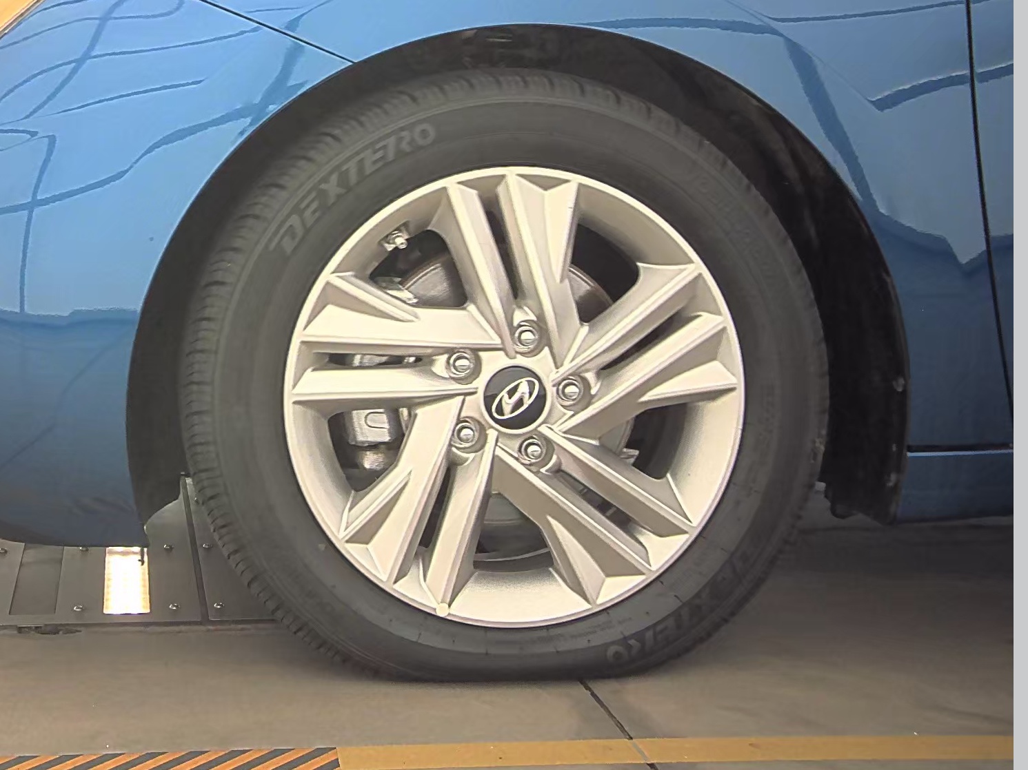 2019 Hyundai Elantra SEL FWD
