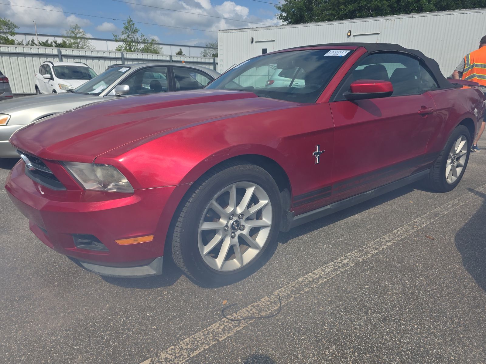 2011 Ford Mustang V6 Premium RWD