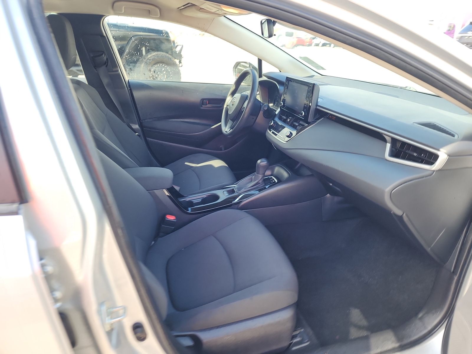 2022 Toyota Corolla Hybrid LE FWD