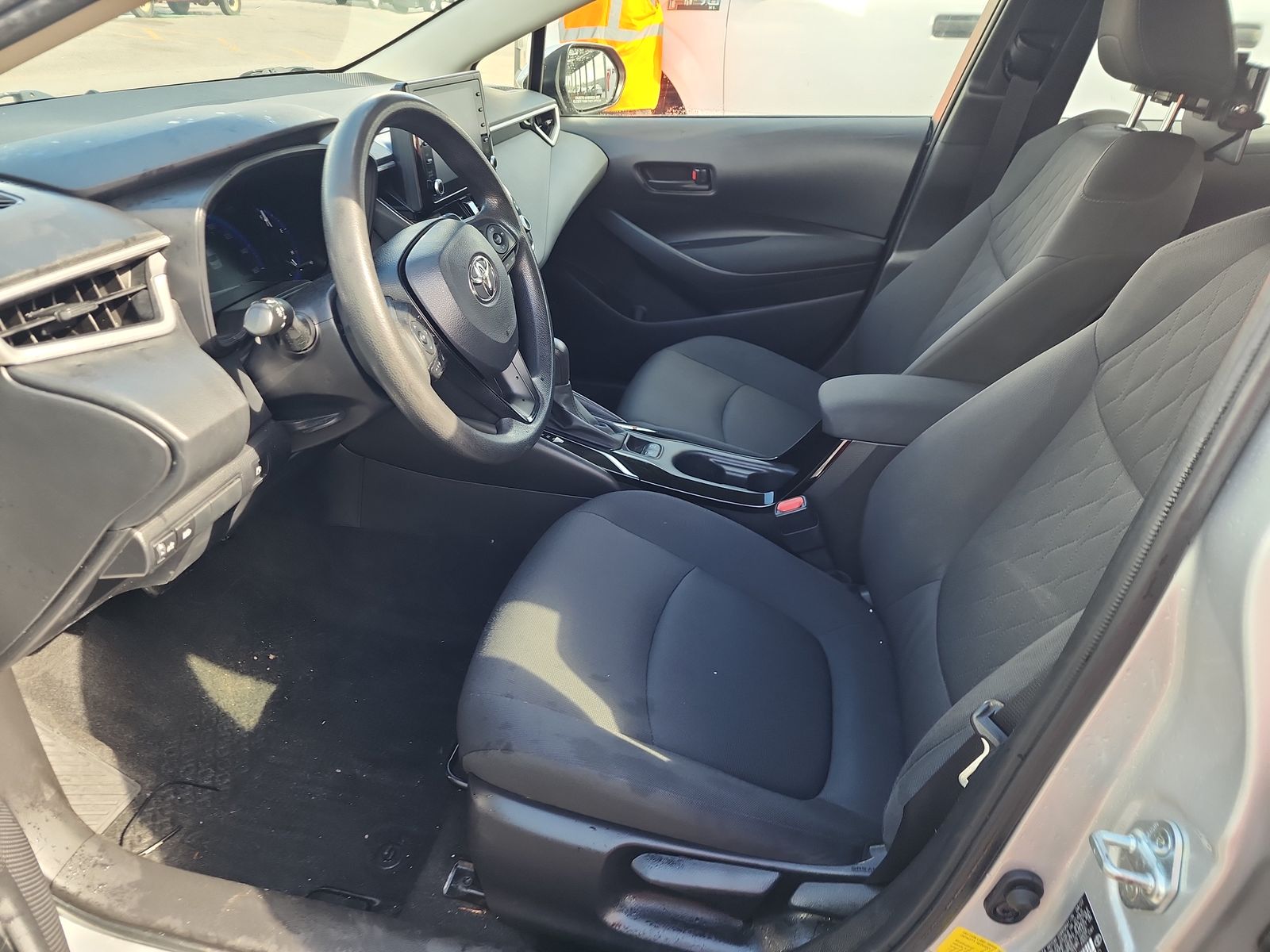 2022 Toyota Corolla Hybrid LE FWD