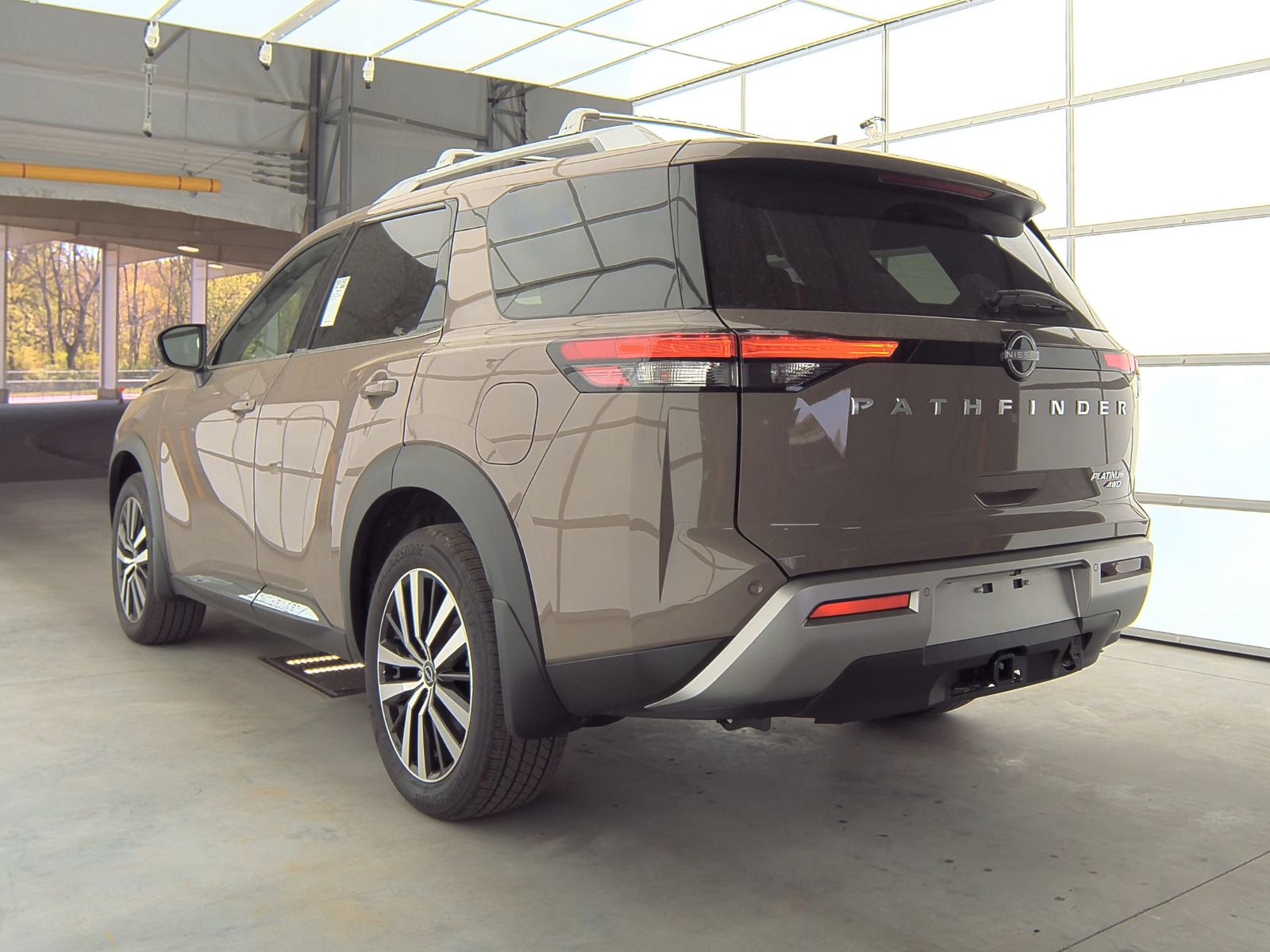 2024 Nissan Pathfinder Platinum AWD