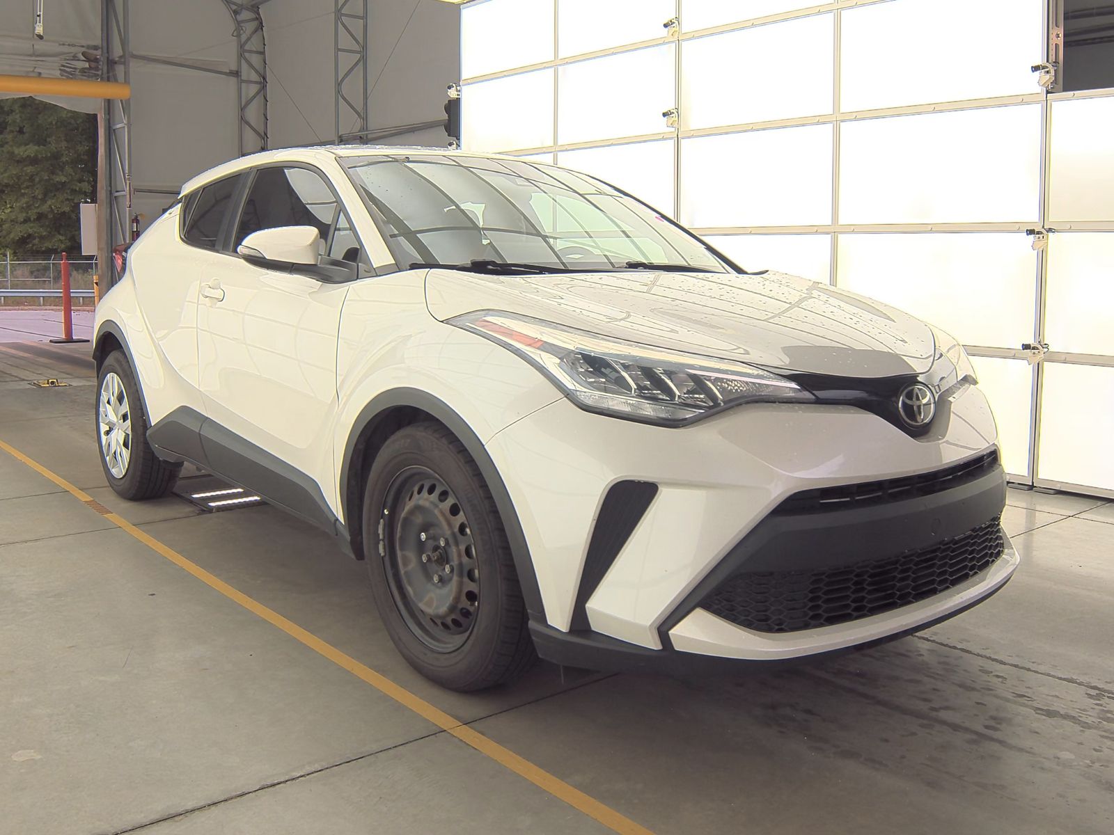 2020 Toyota C-HR LE FWD