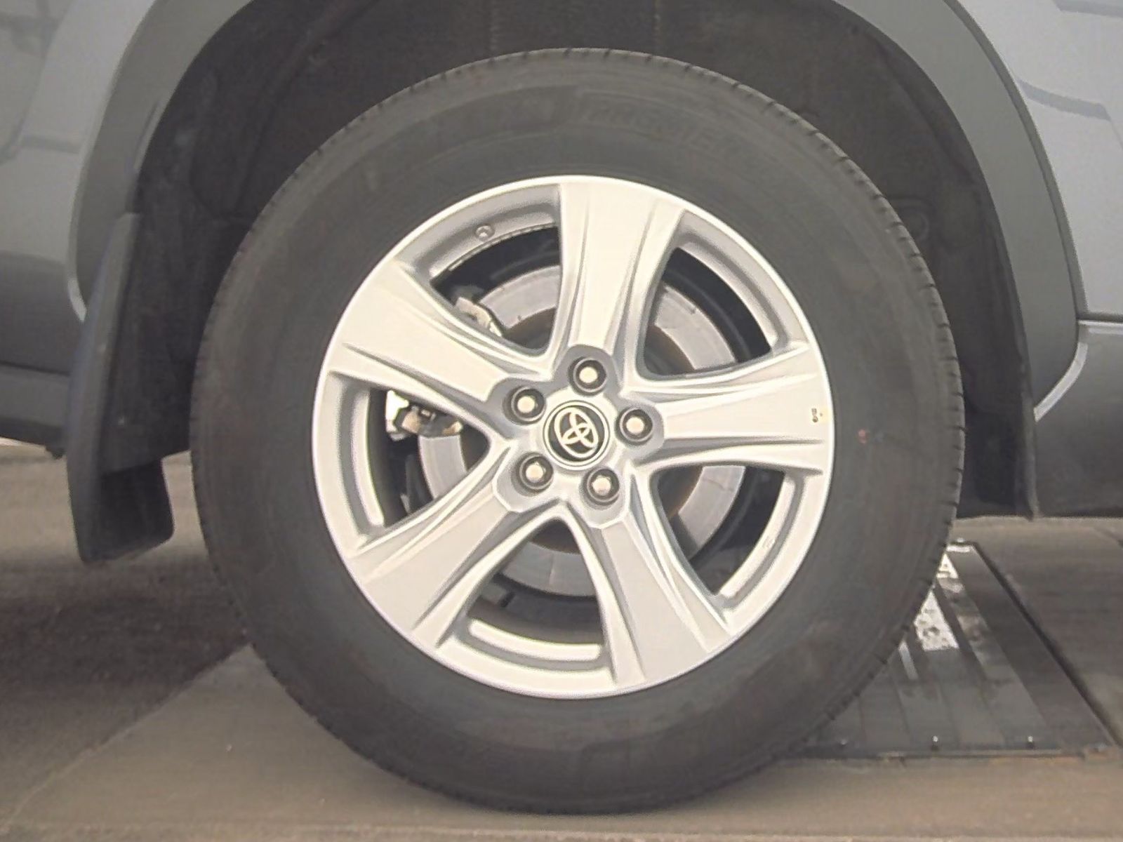 2023 Toyota Highlander LE AWD